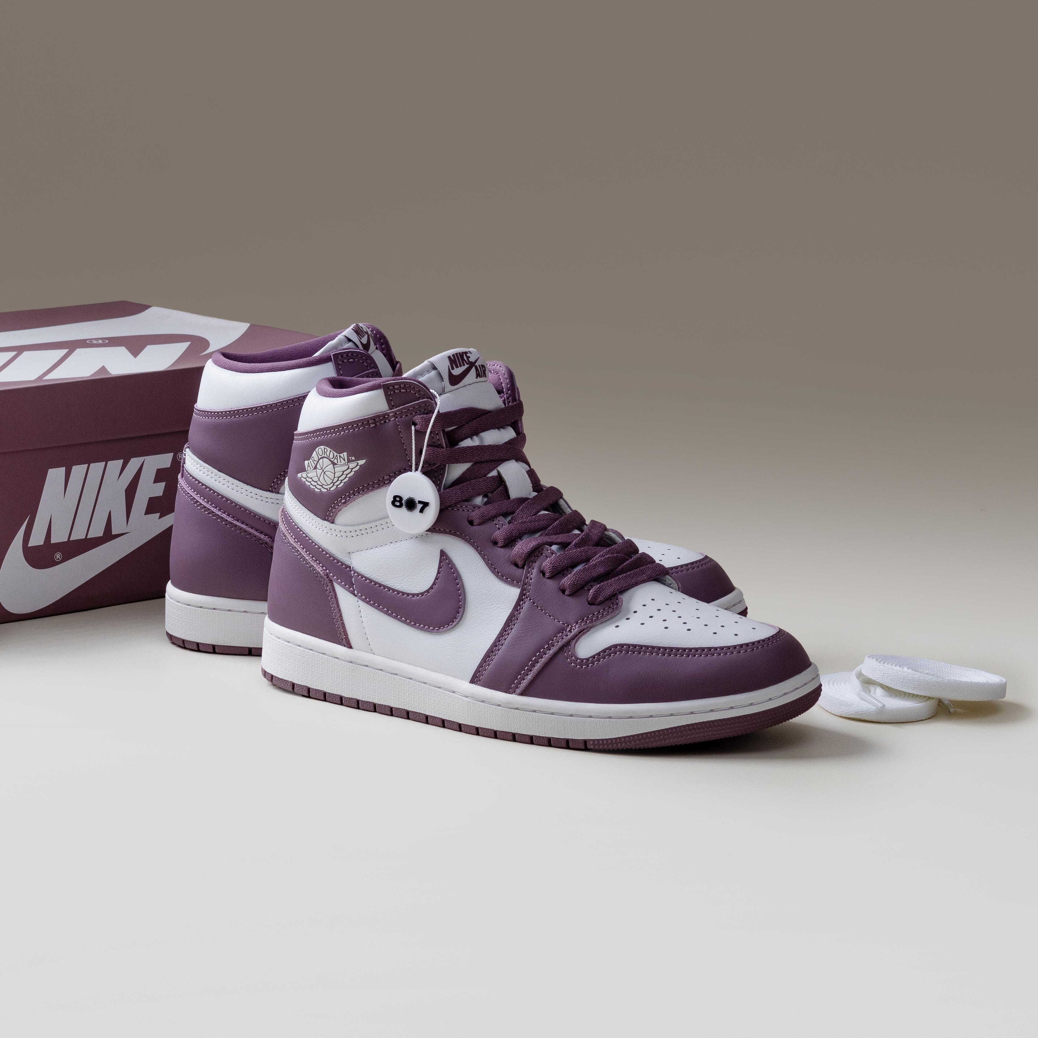 Air Jordan 1 High OG Mauve