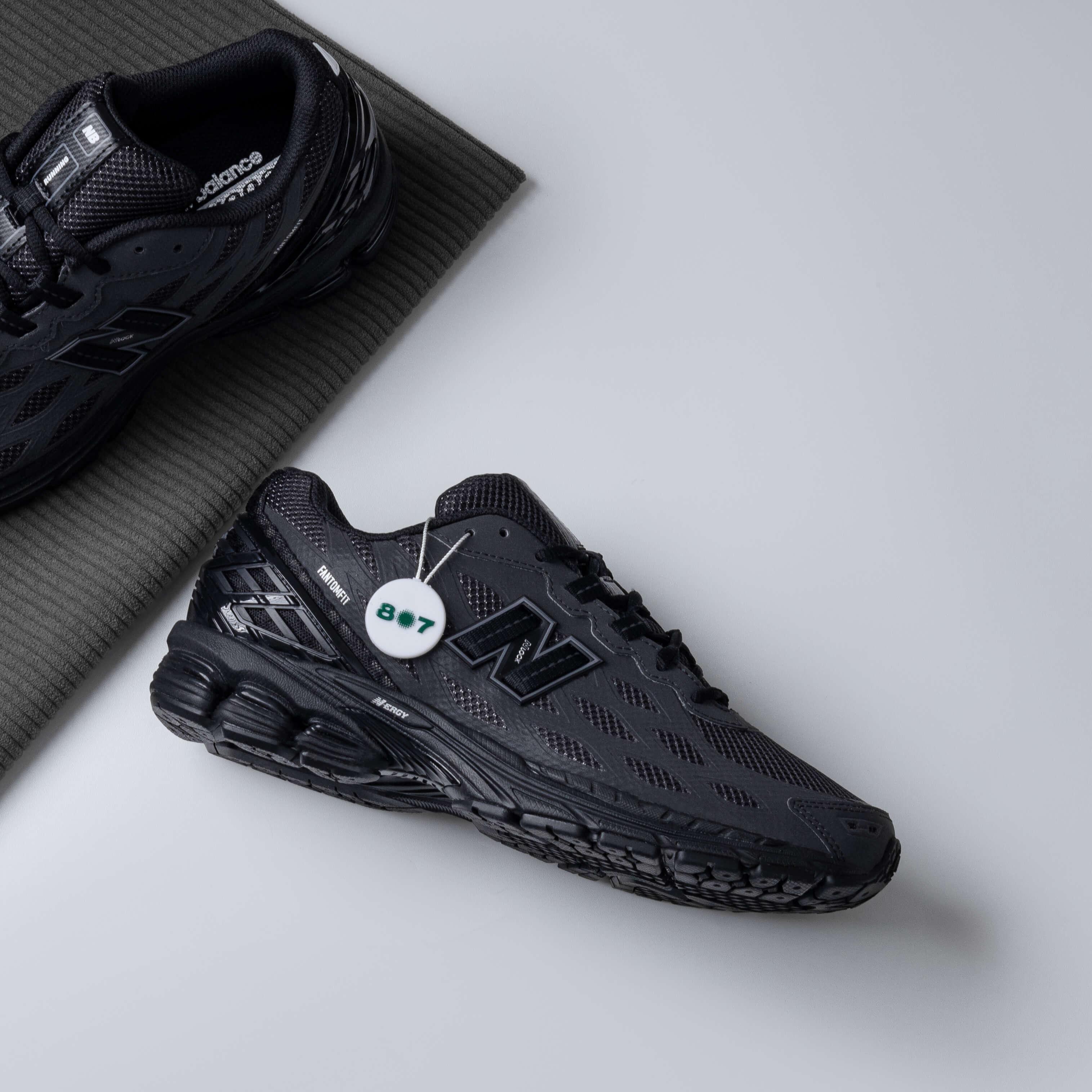 New Balance 1906W Black Silver Metallic