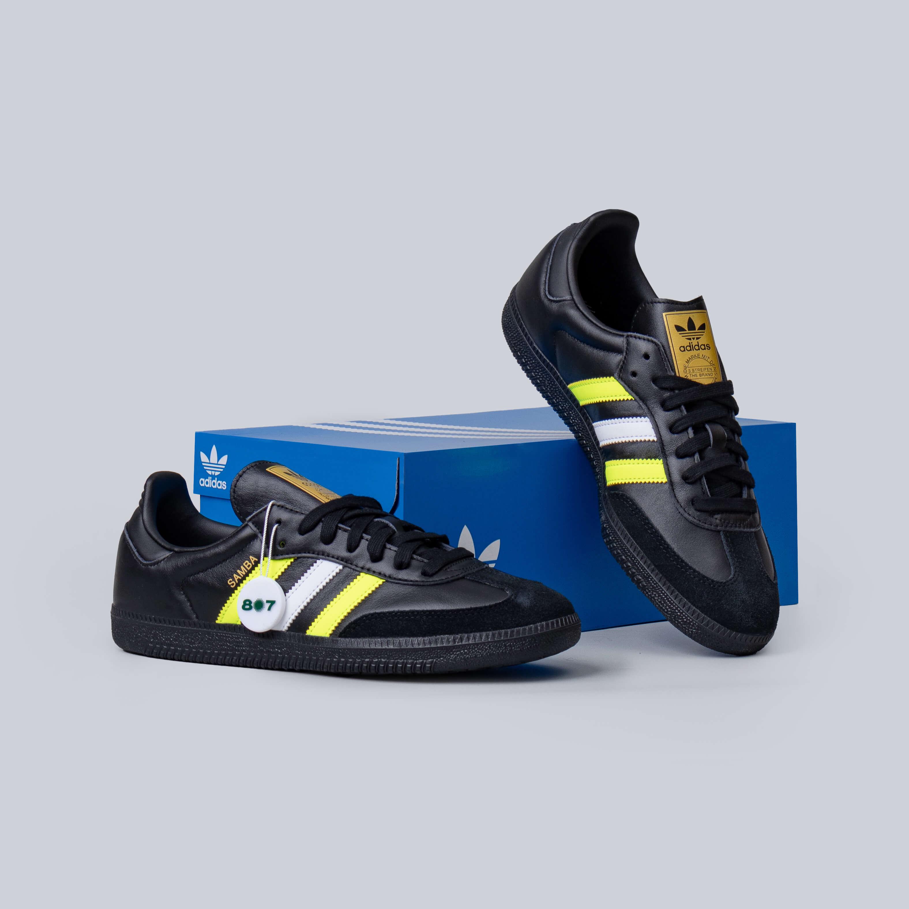 Adidas Samba OG Core Black Solar Yellow