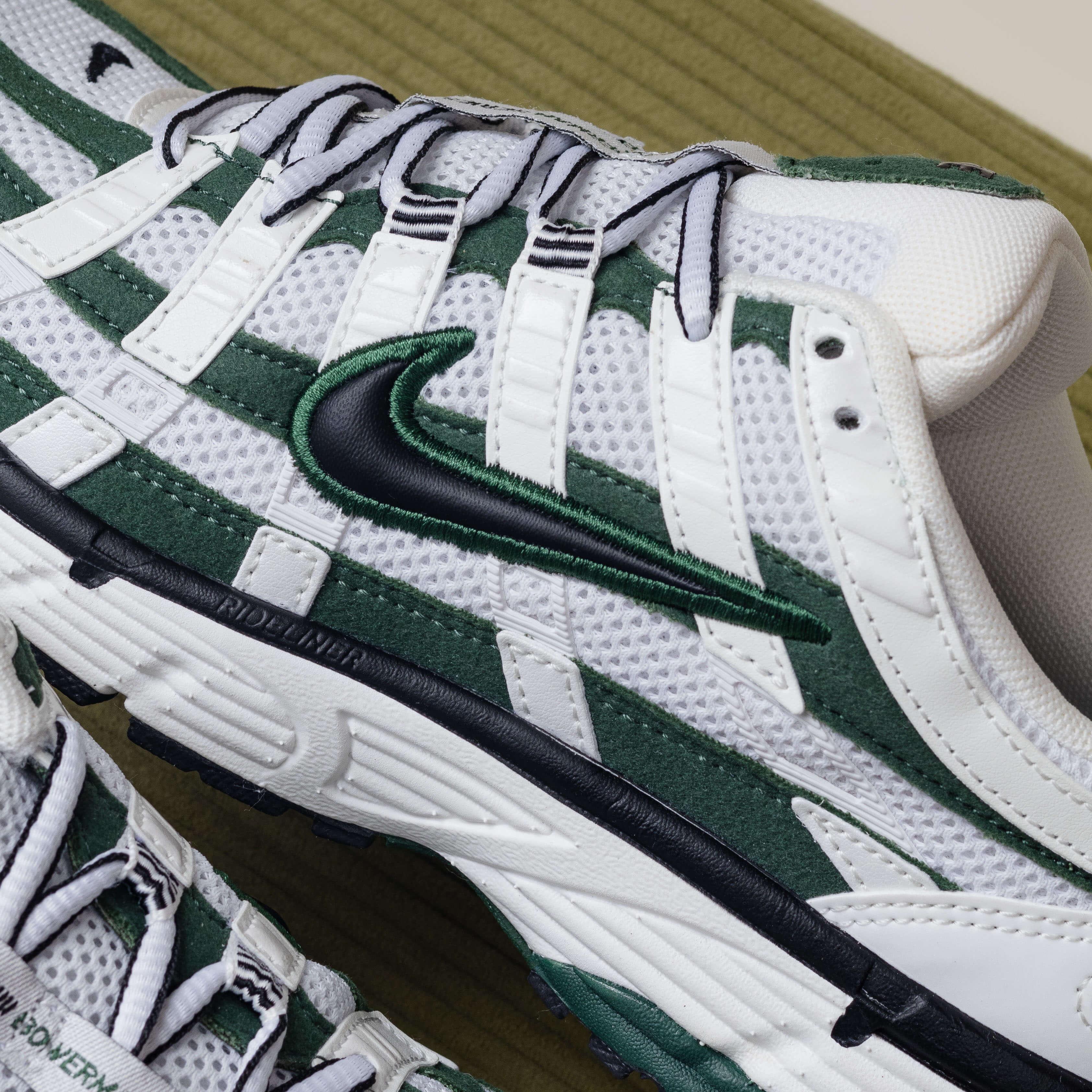 Nike P6000 Fir Dark Green White