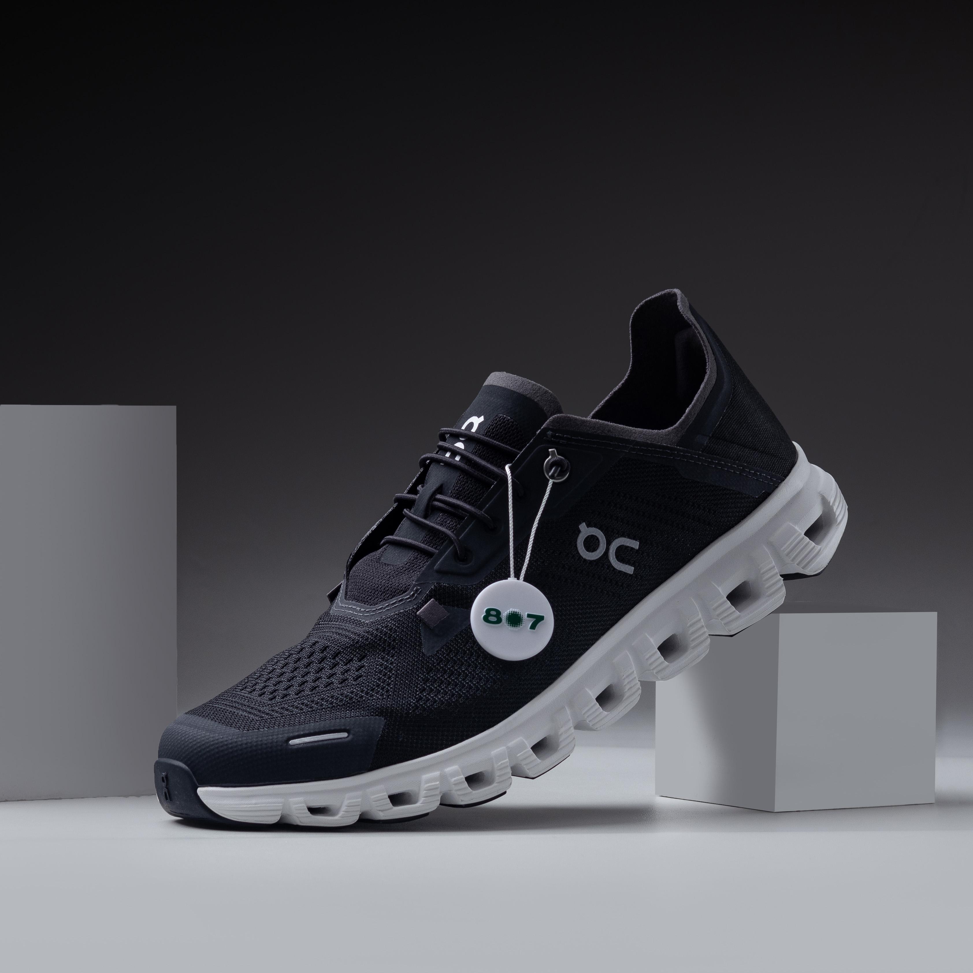 ON Cloud 6 Coast Black White