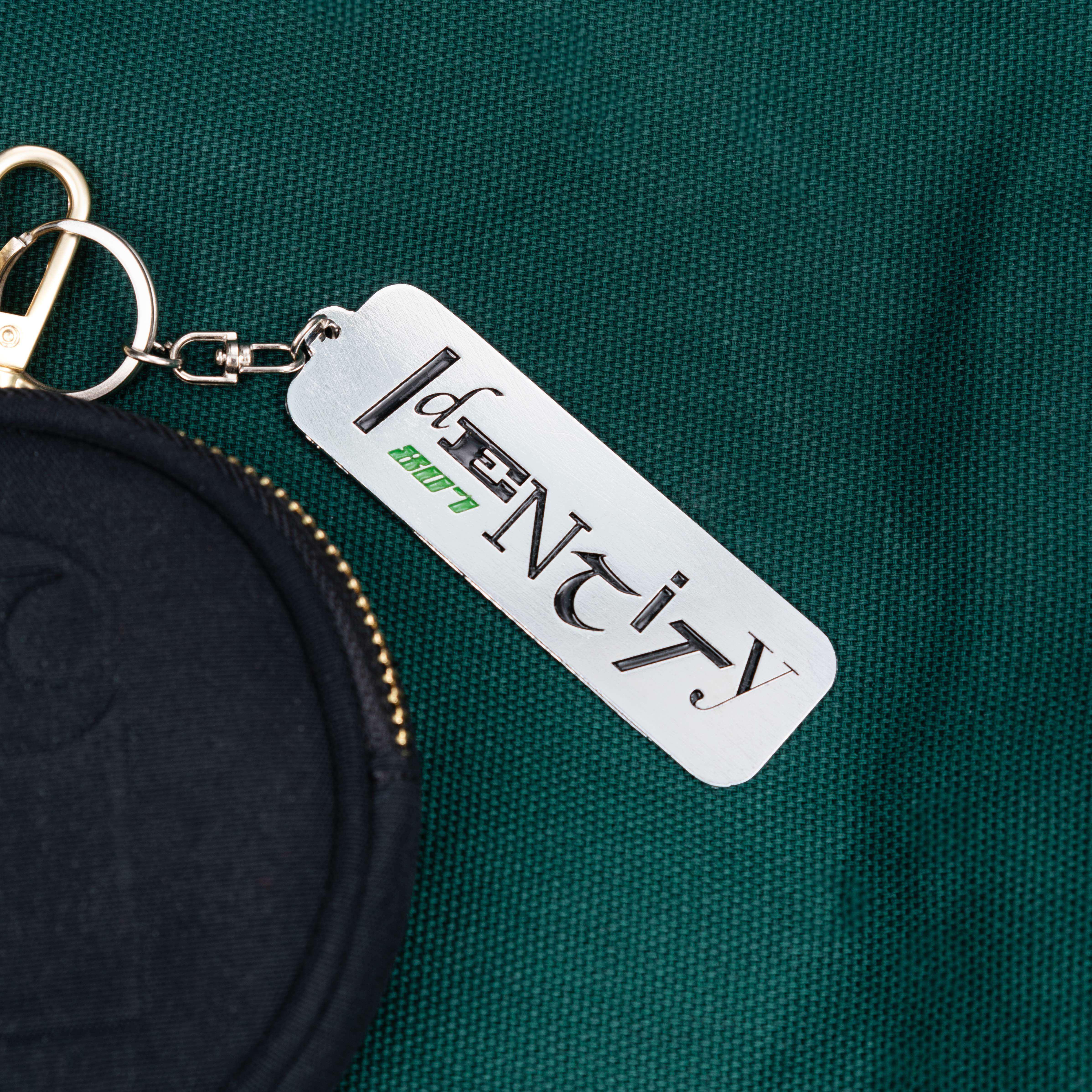 807 IDENTITY Keychain