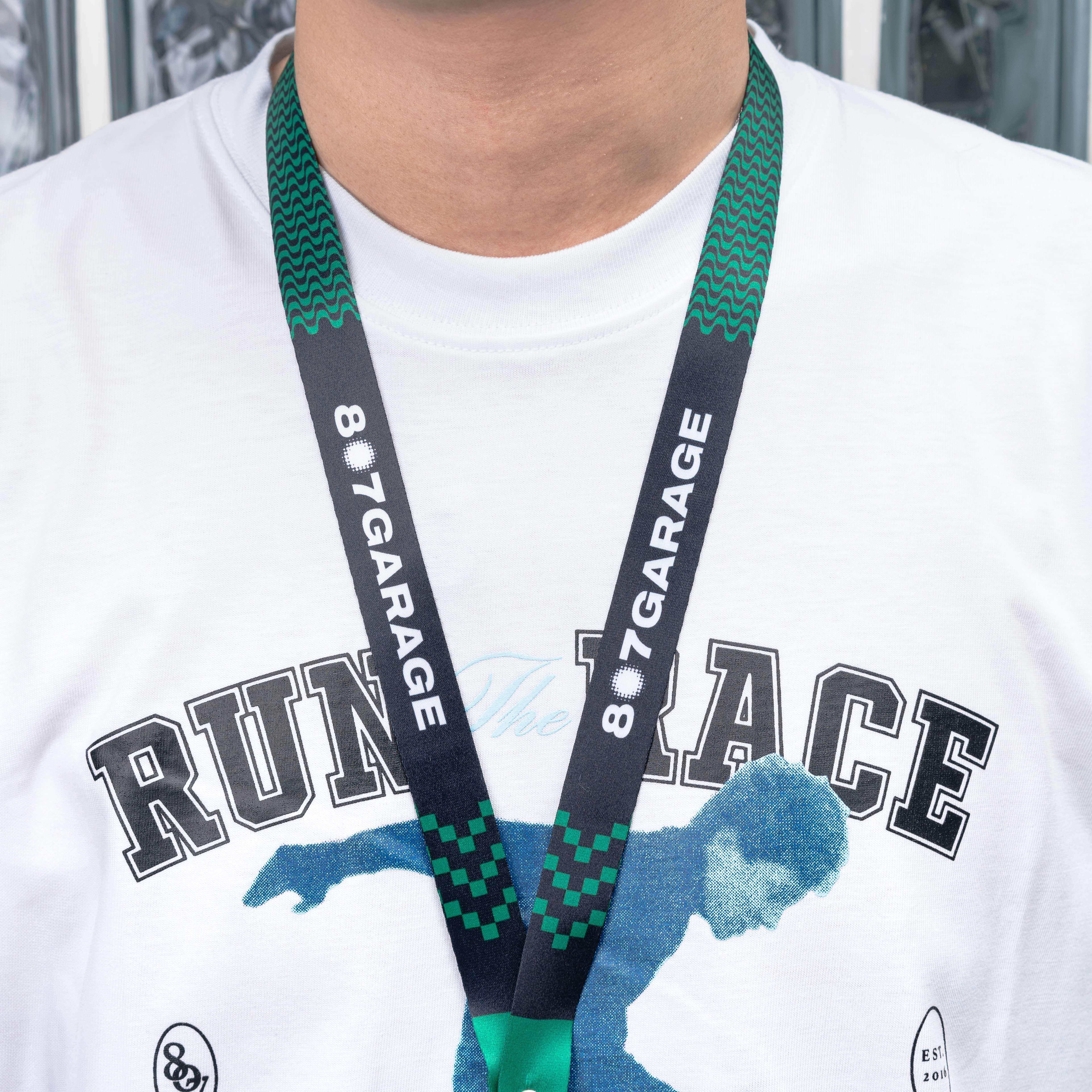 807 IDENTITY Lanyard Black Green