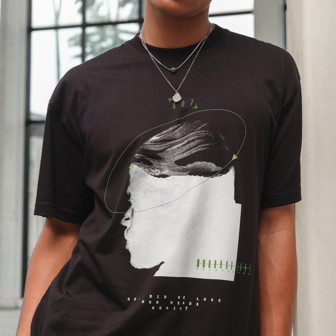 807 IDENTITY - Sneakers Head Tee