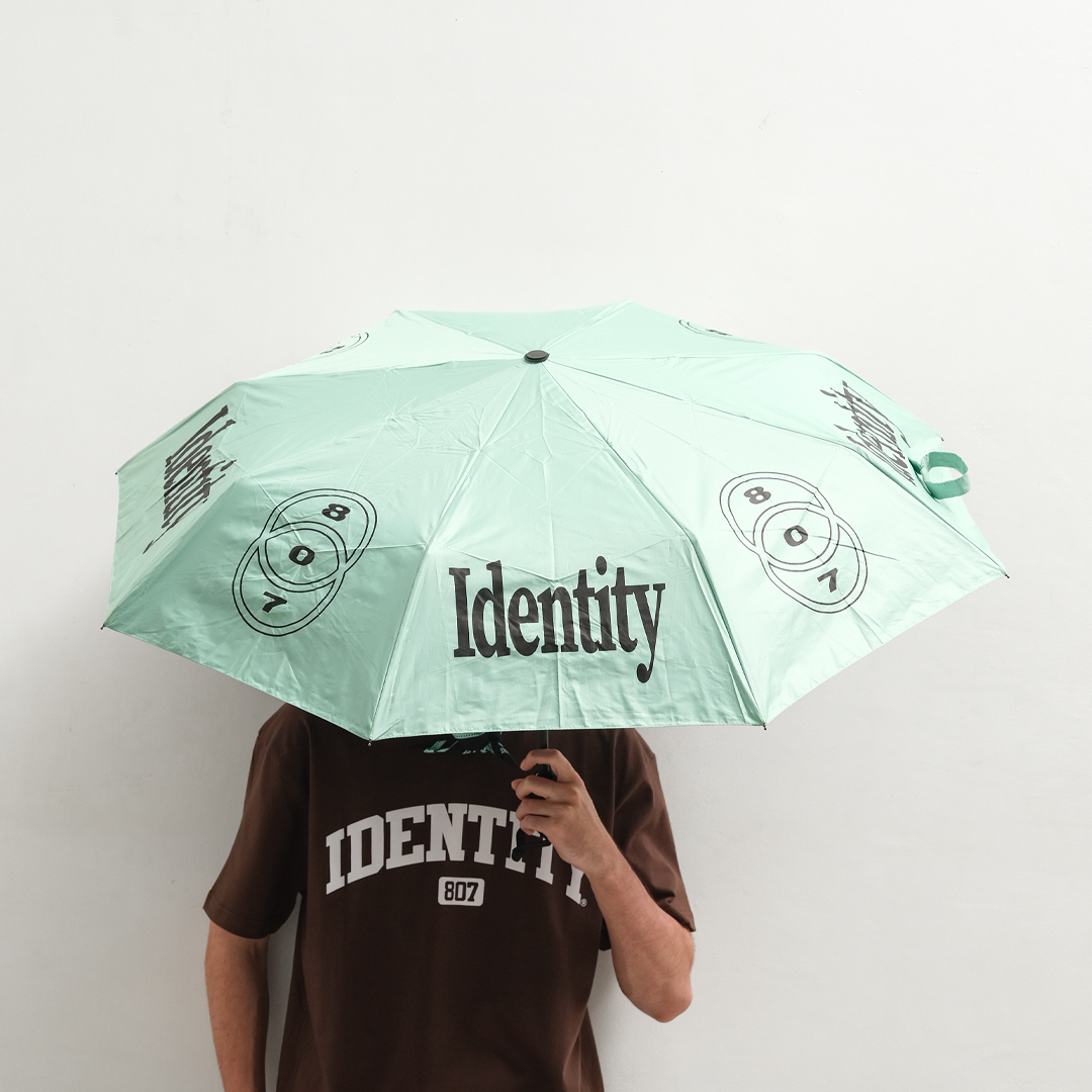 807 IDENTITY - Umbrella