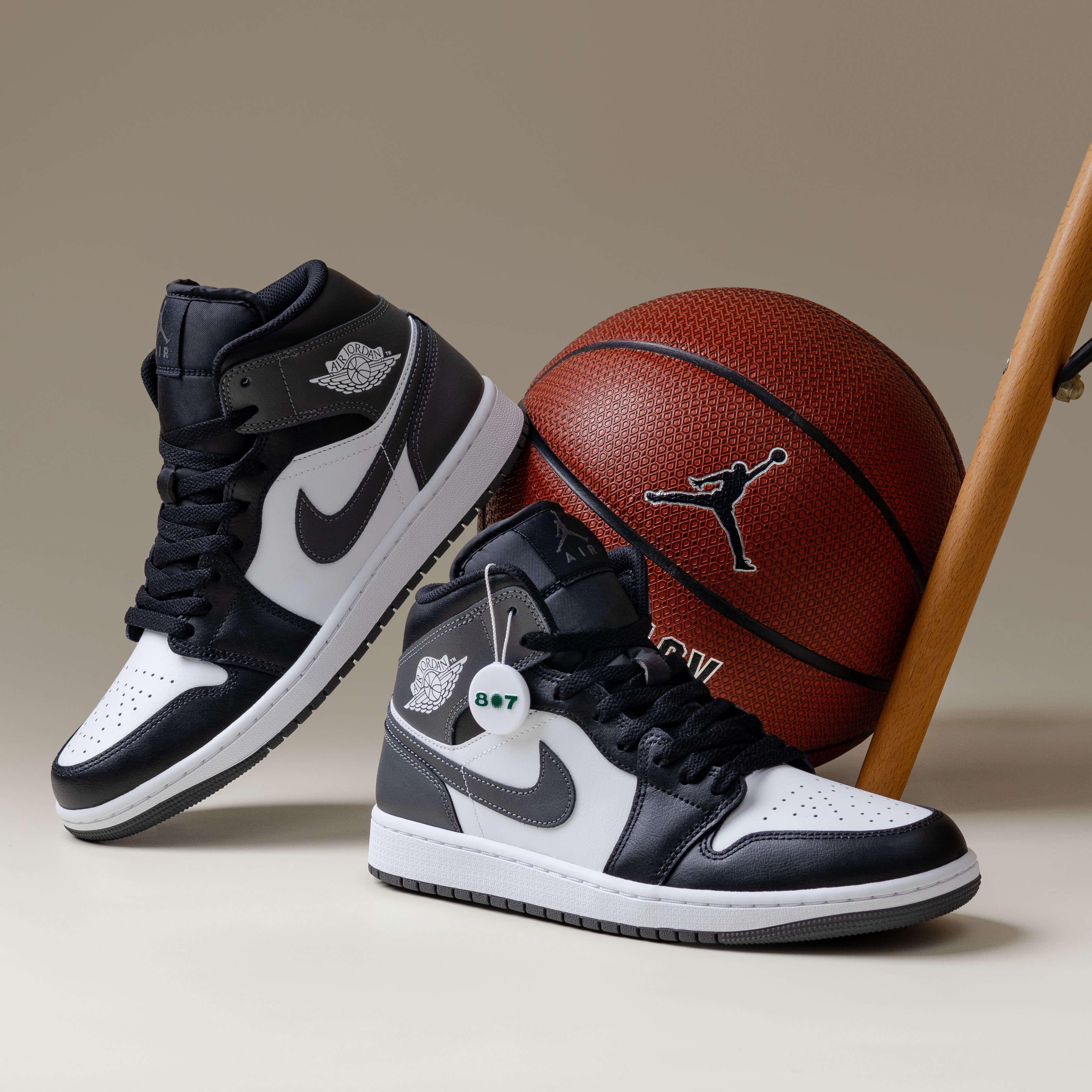 Air Jordan 1 Mid Black White Iron Grey