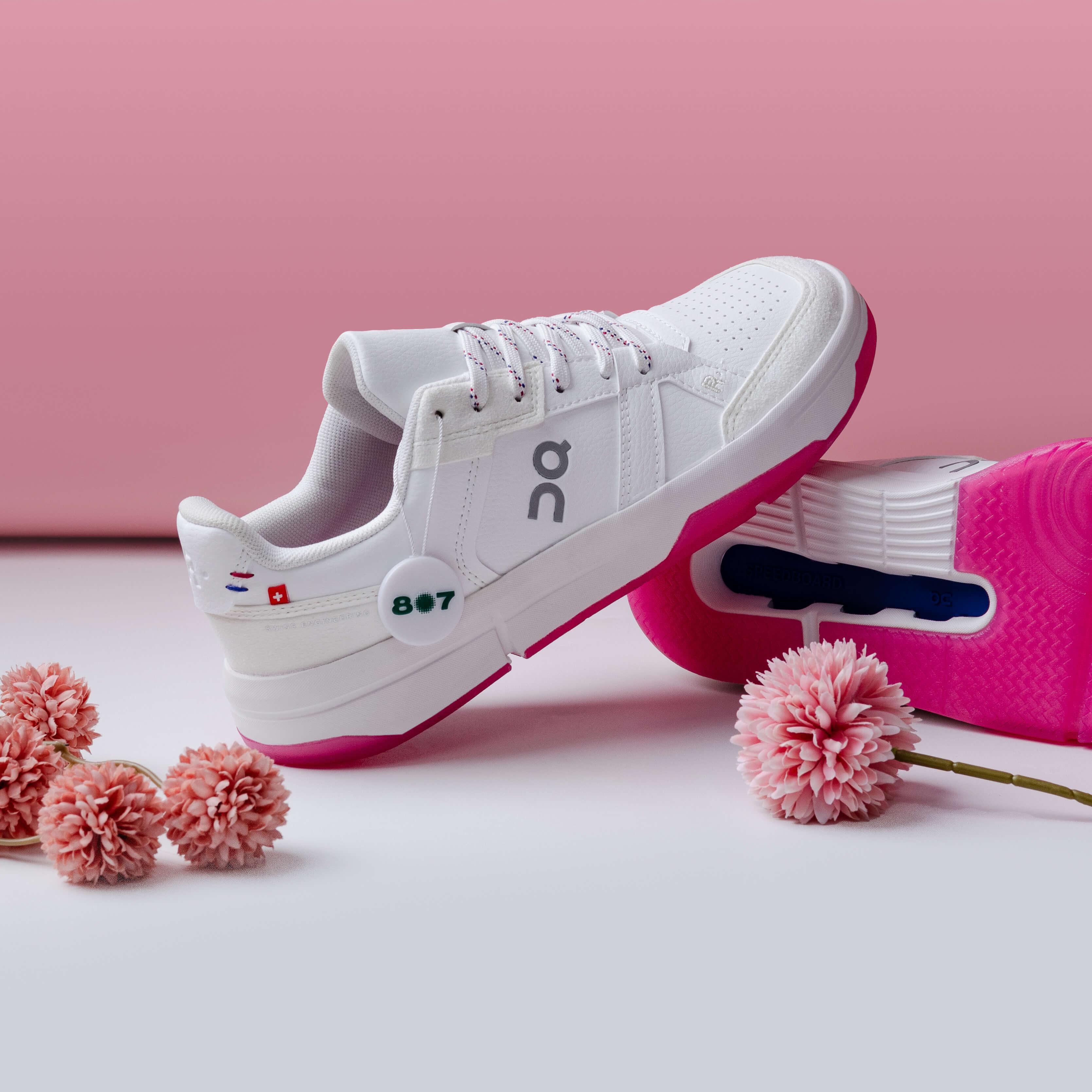 ON The Roger Clubhouse White Grenadine