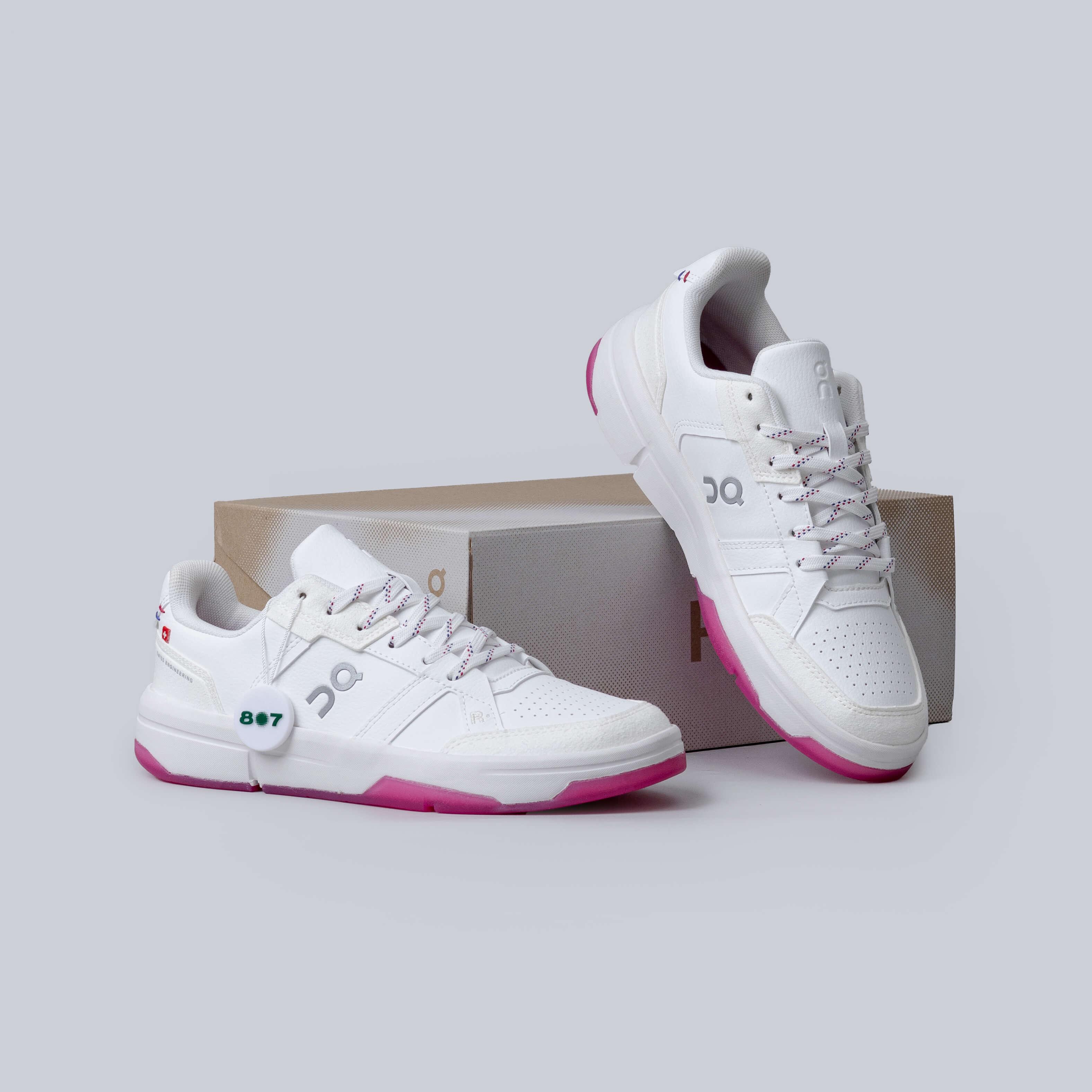 ON The Roger Clubhouse White Grenadine