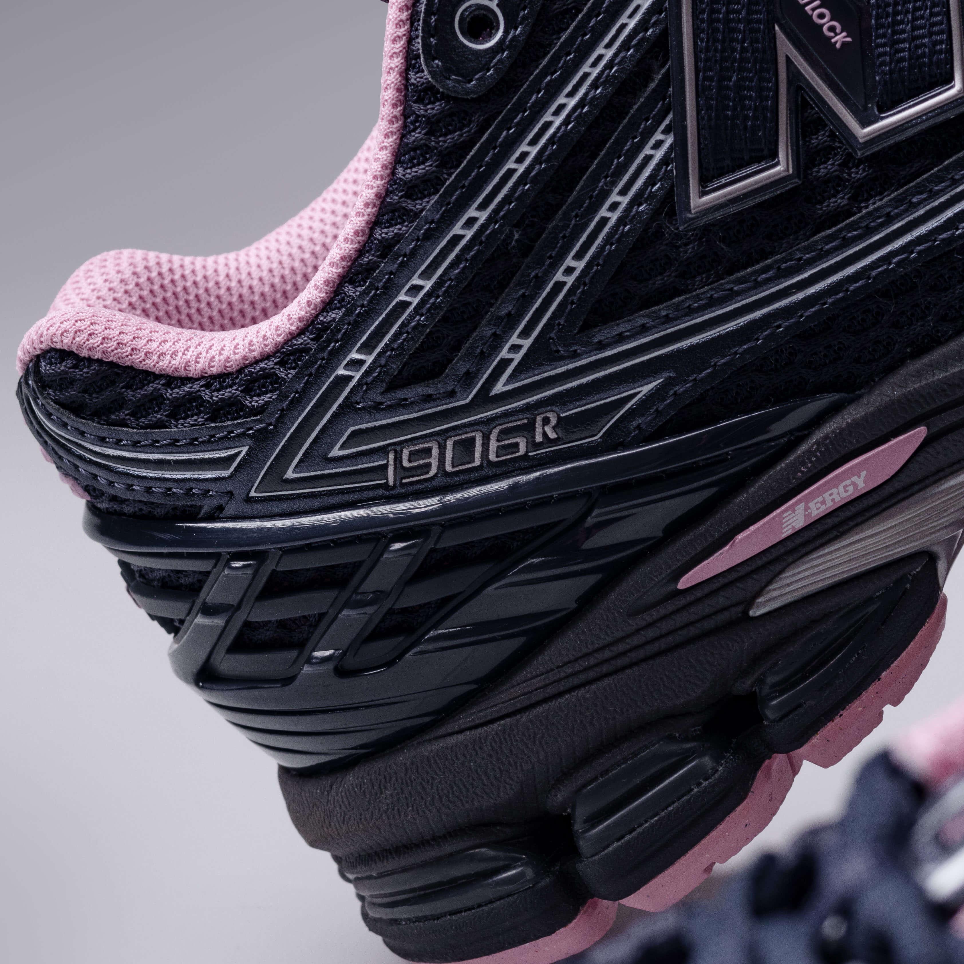 New Balance 1906R Pink Taffy