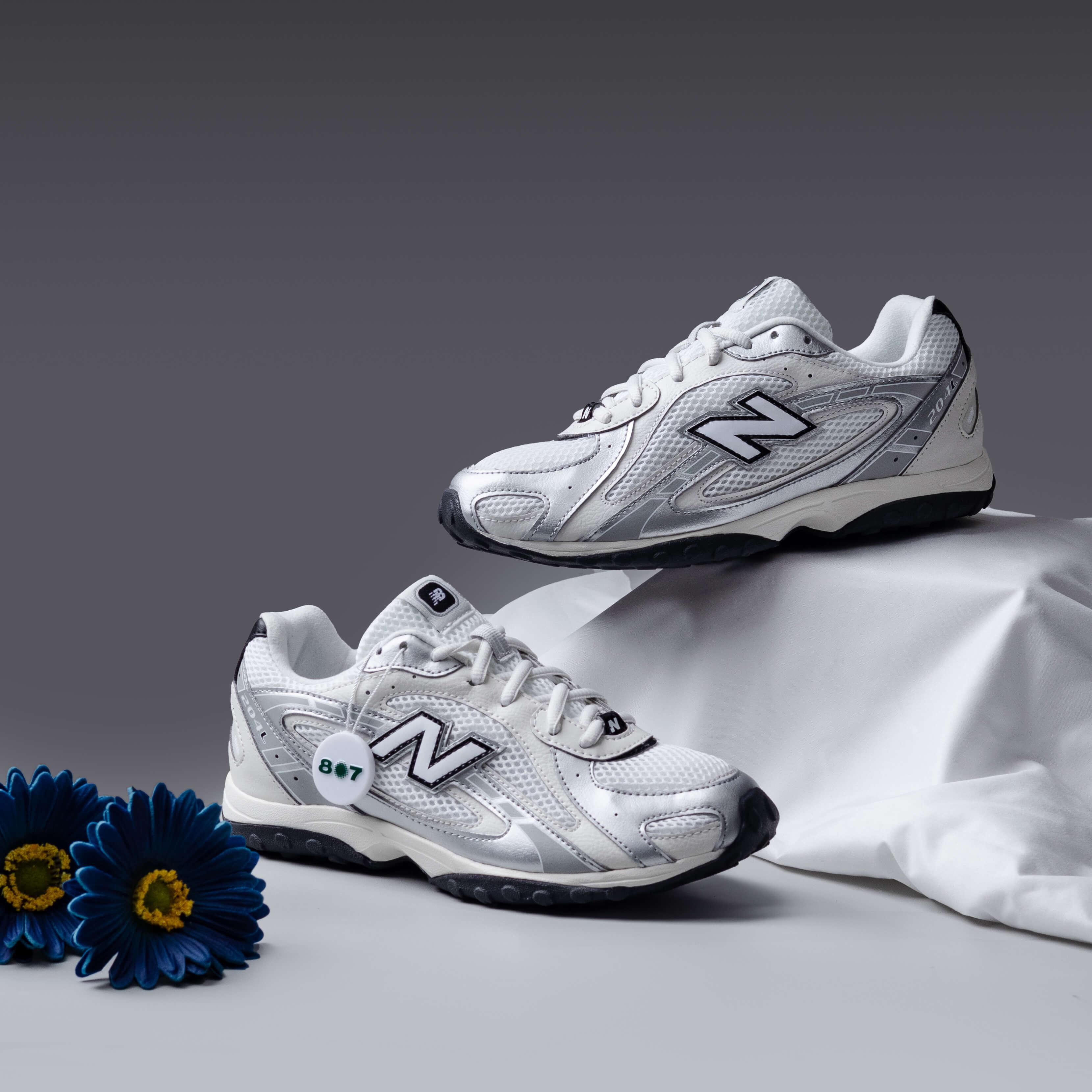 New Balance 204L White Black GS Women