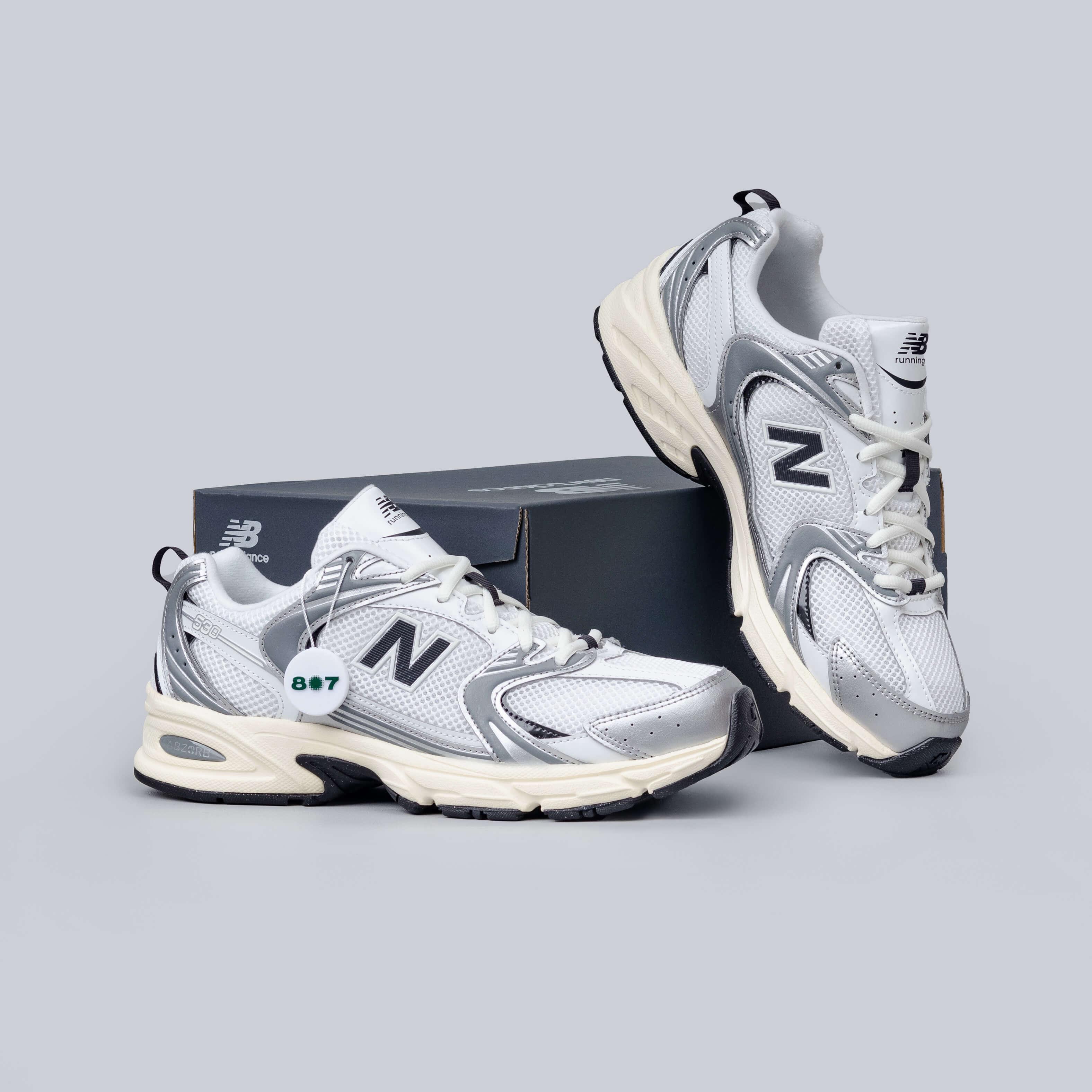 New Balance 530 Silver Metallic Black Cement