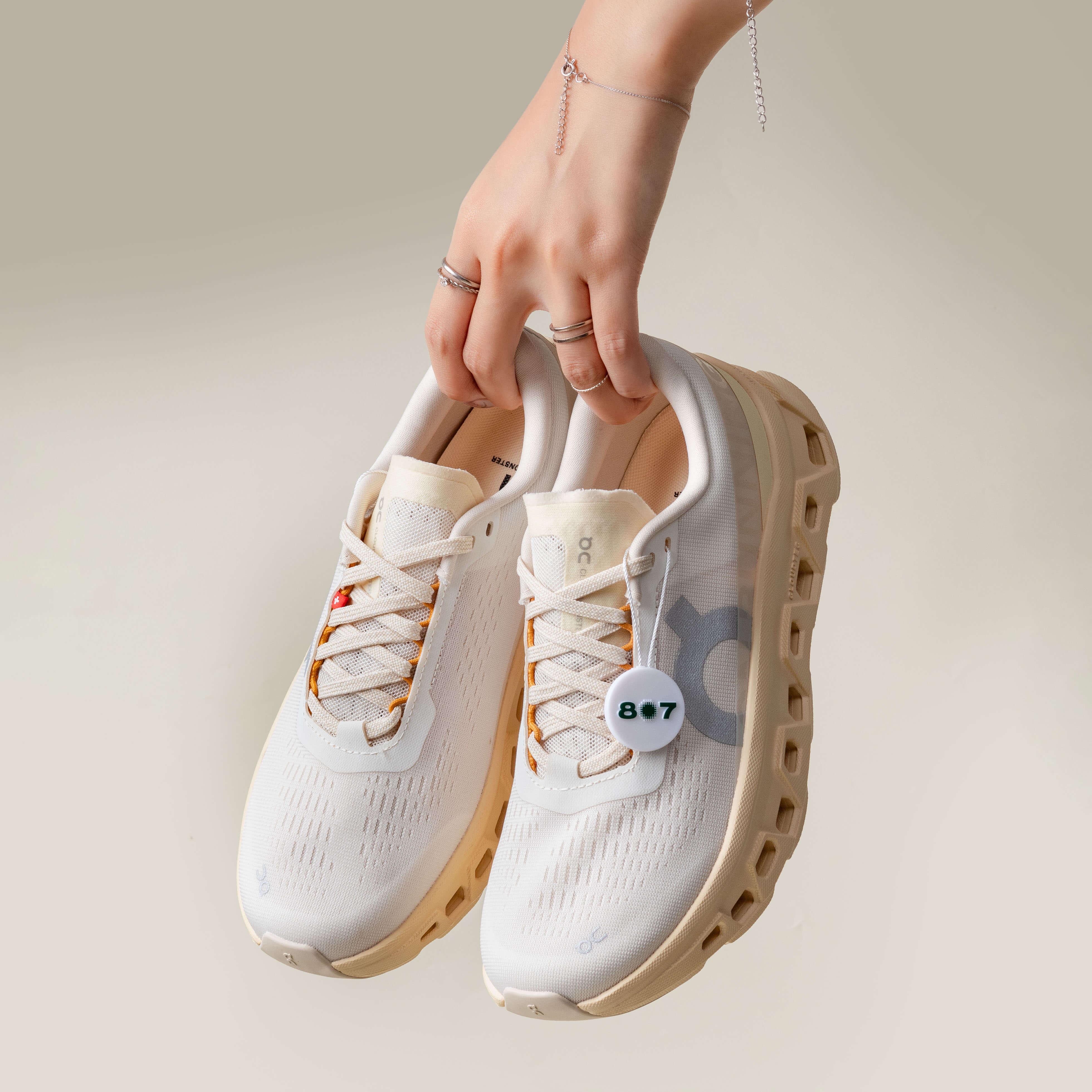 ON Cloudmonster Dew Blonde