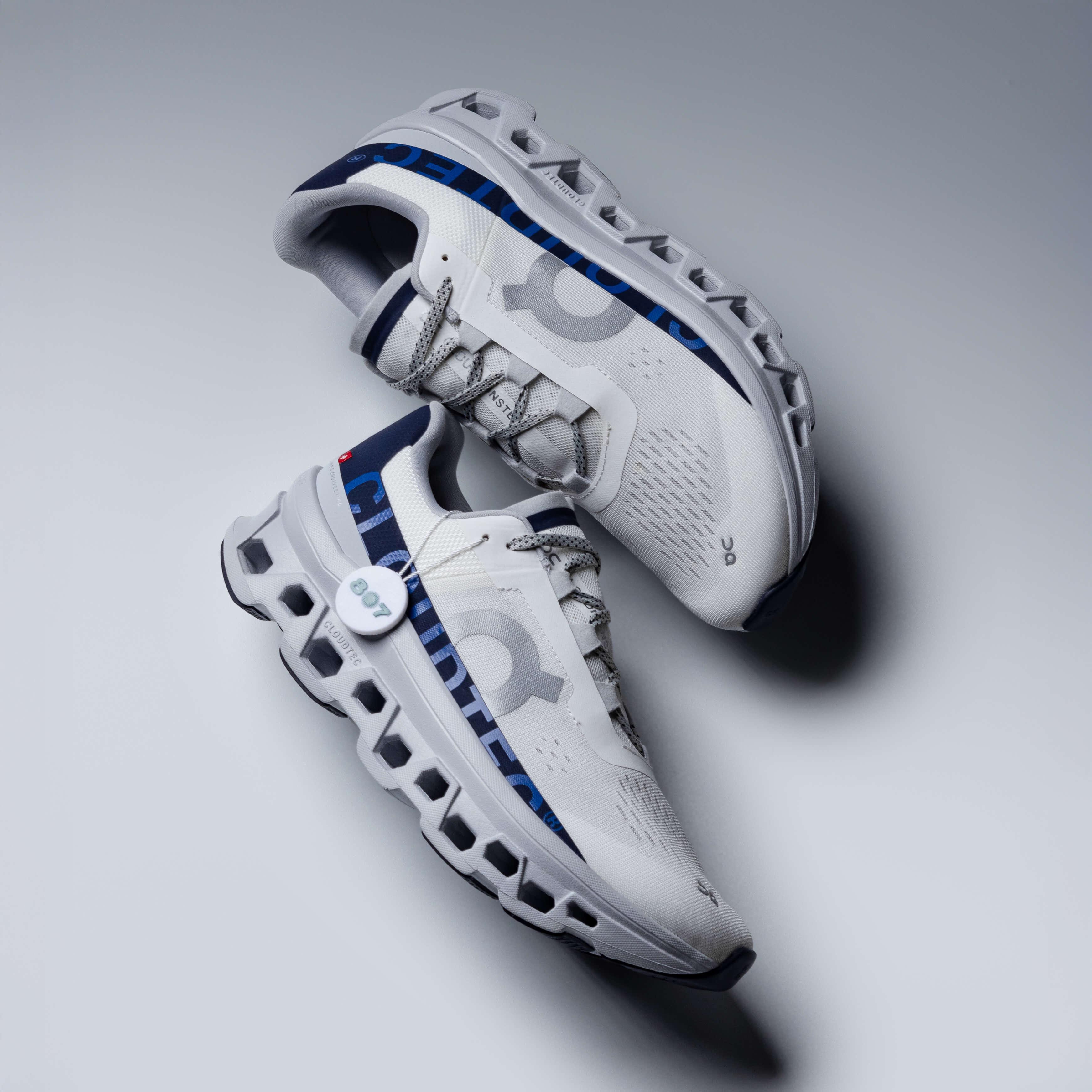 ON Cloudmonster Ivory Midnight