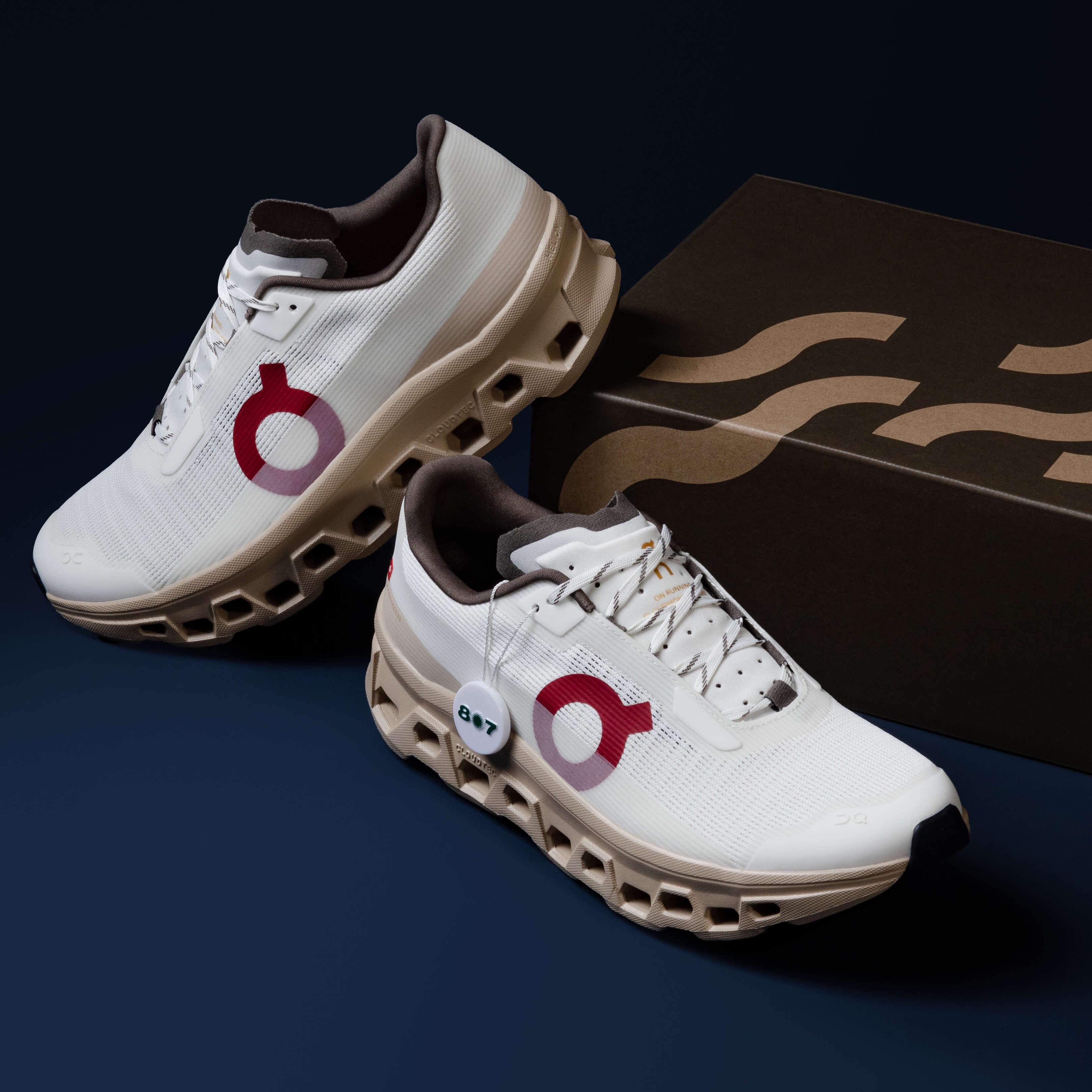 ON Cloudmonster Void Ivory Sand