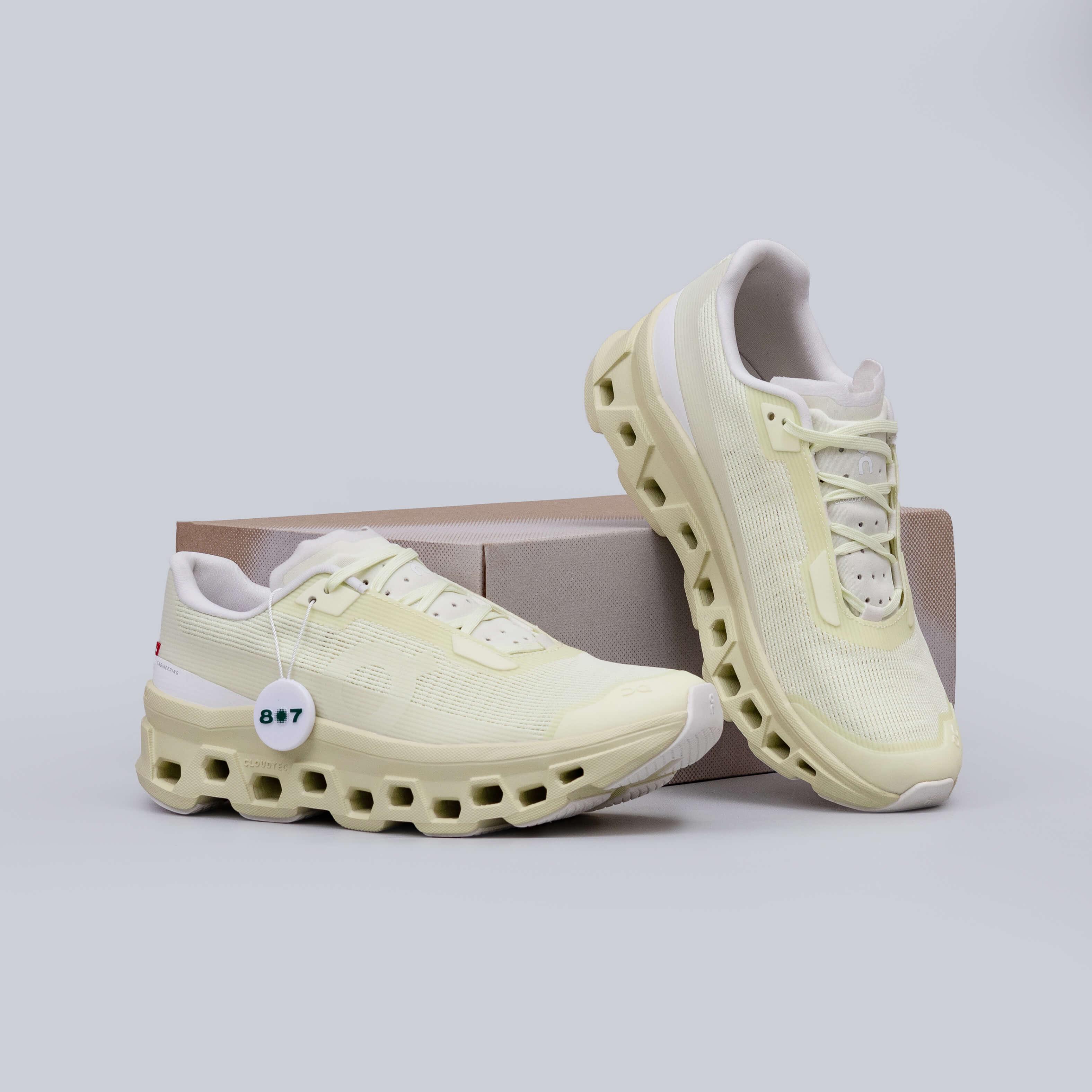 ON Cloudmonster Void Seedling Linen