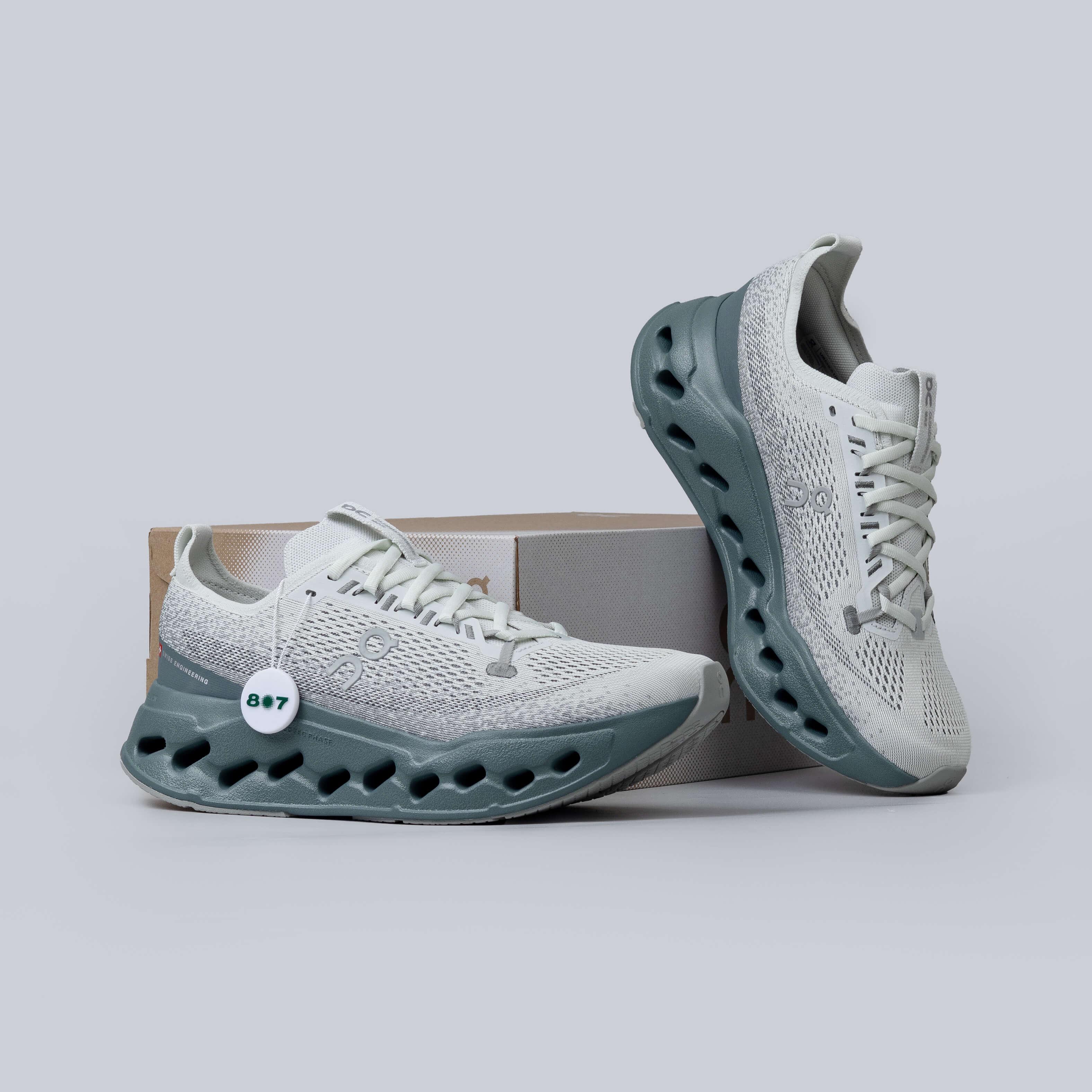 ON Cloudsurfer Iceberg Olive 