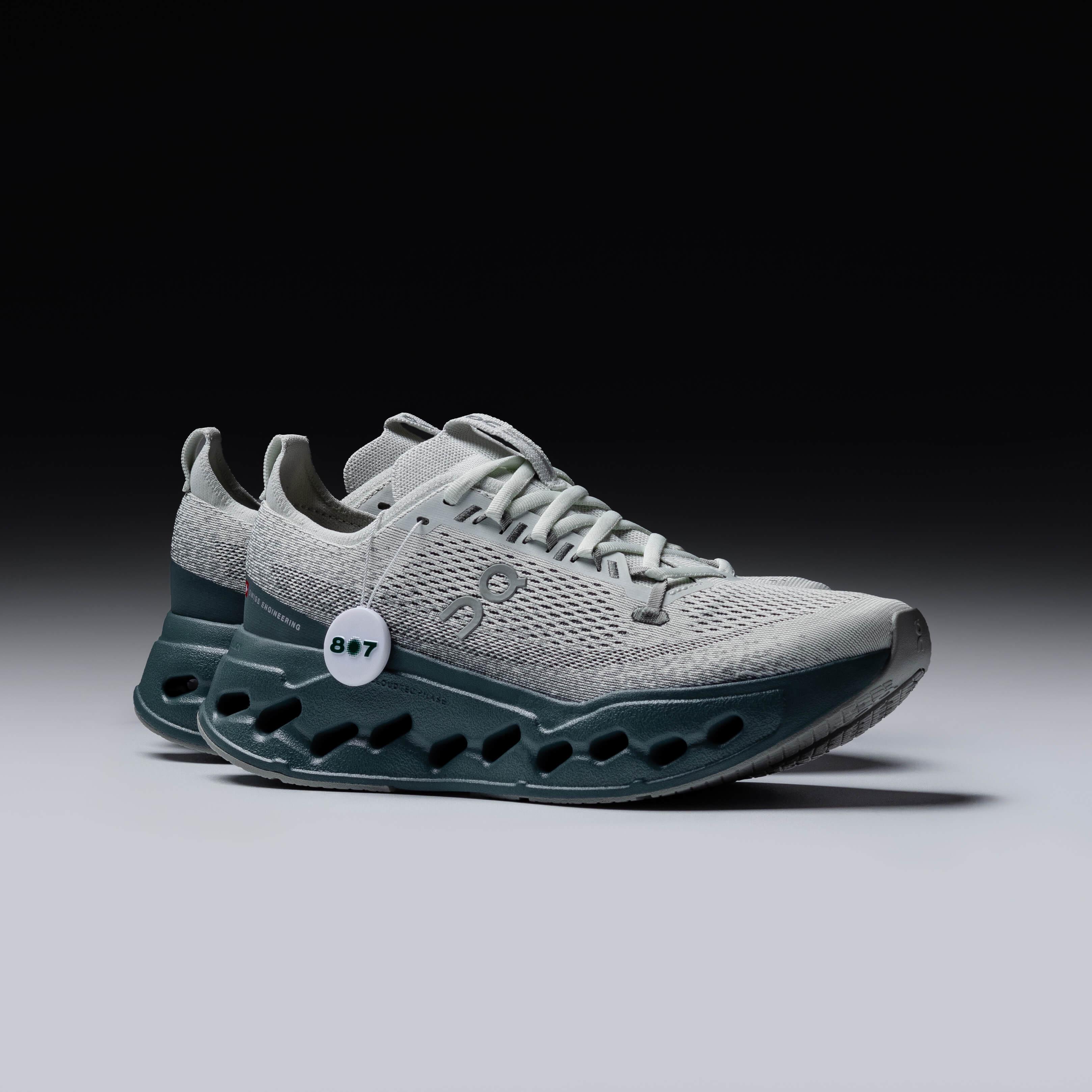 ON Cloudsurfer Iceberg Olive 