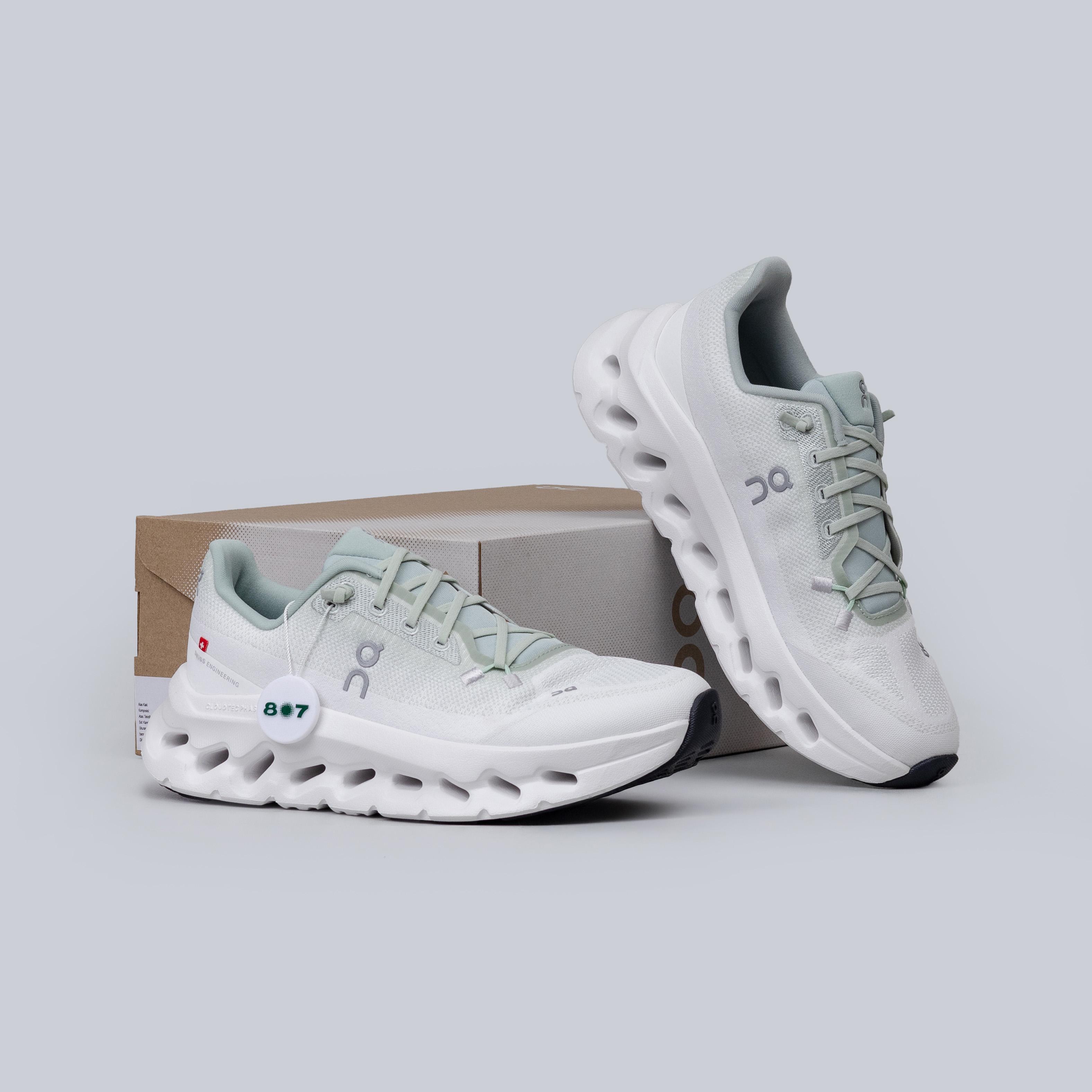 ON Cloudtilt Mint Green White