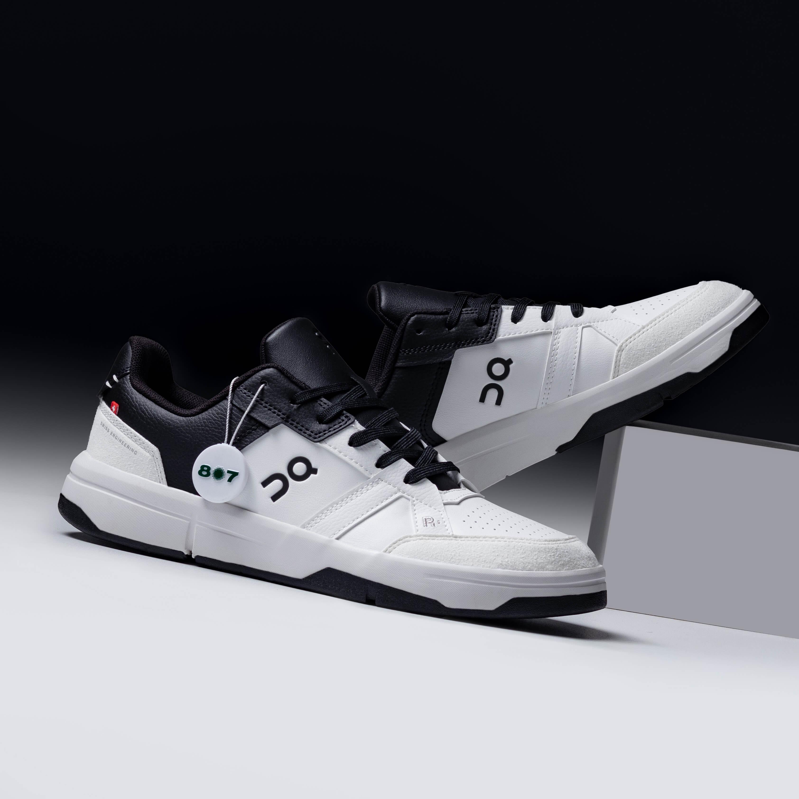 ON The Roger Clubhouse White Black