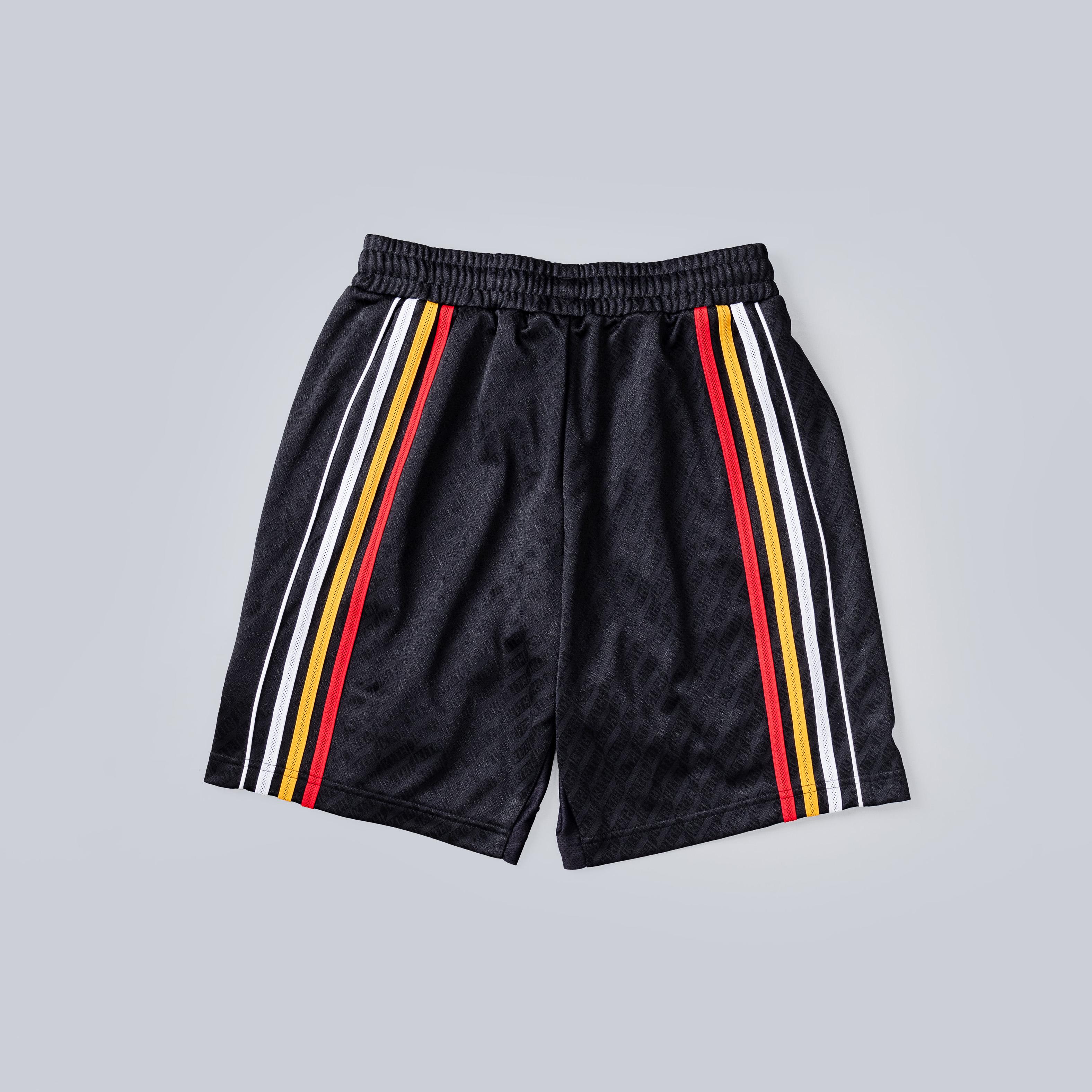 Kith Shorts Germany Black