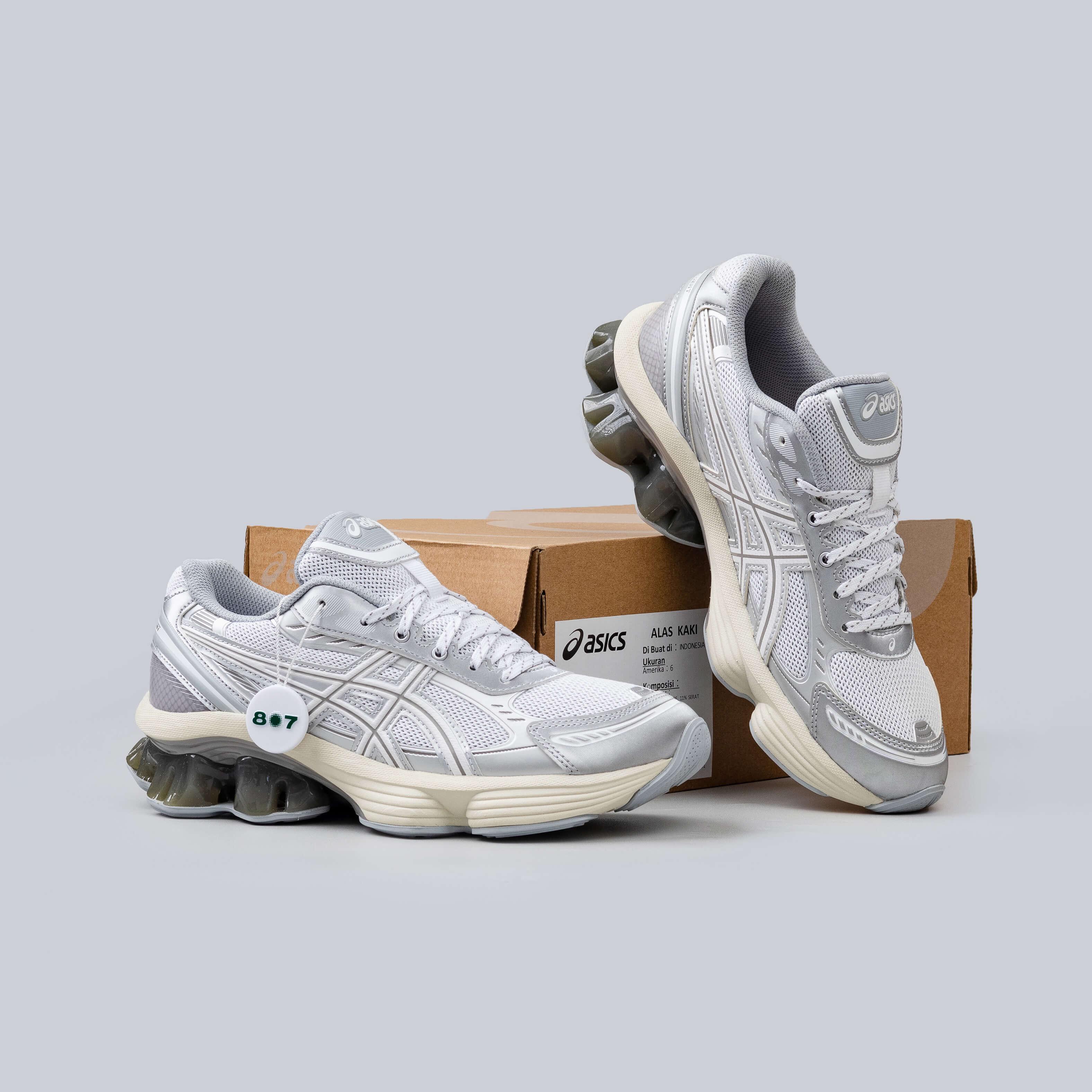 Asics Gel Kinetic Fluent White