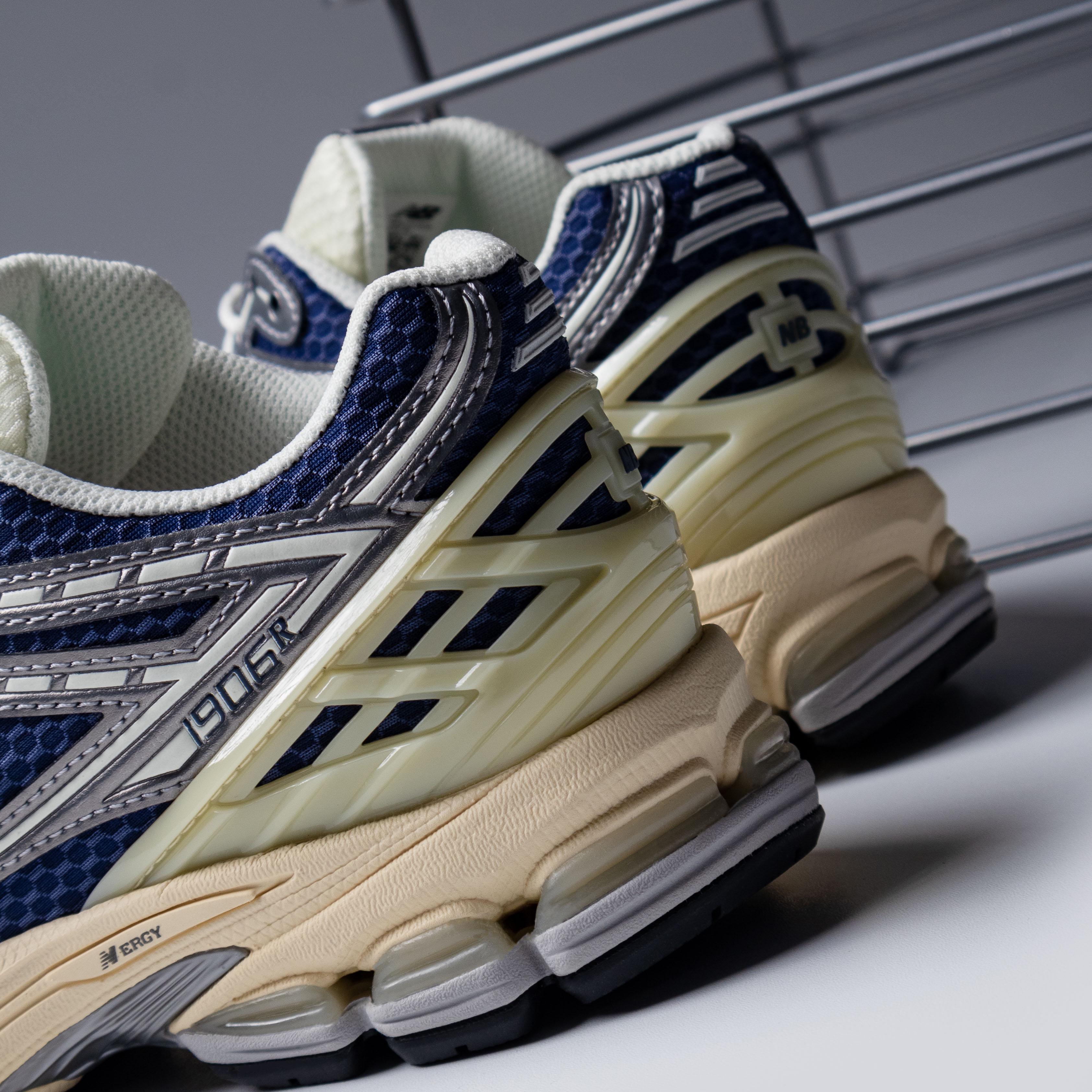 New Balance 1906R Vintage Indigo Dark Silver Metallic