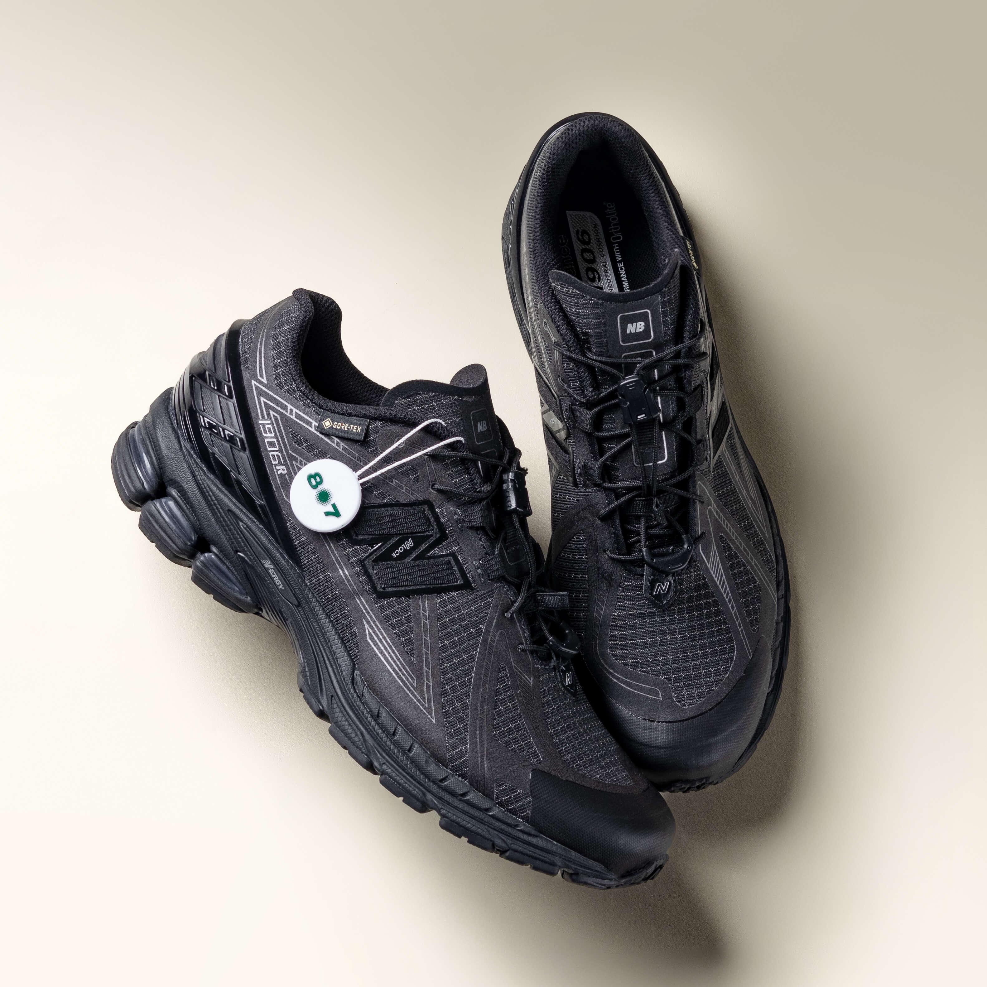 New Balance 1906R Black Alkaline Green