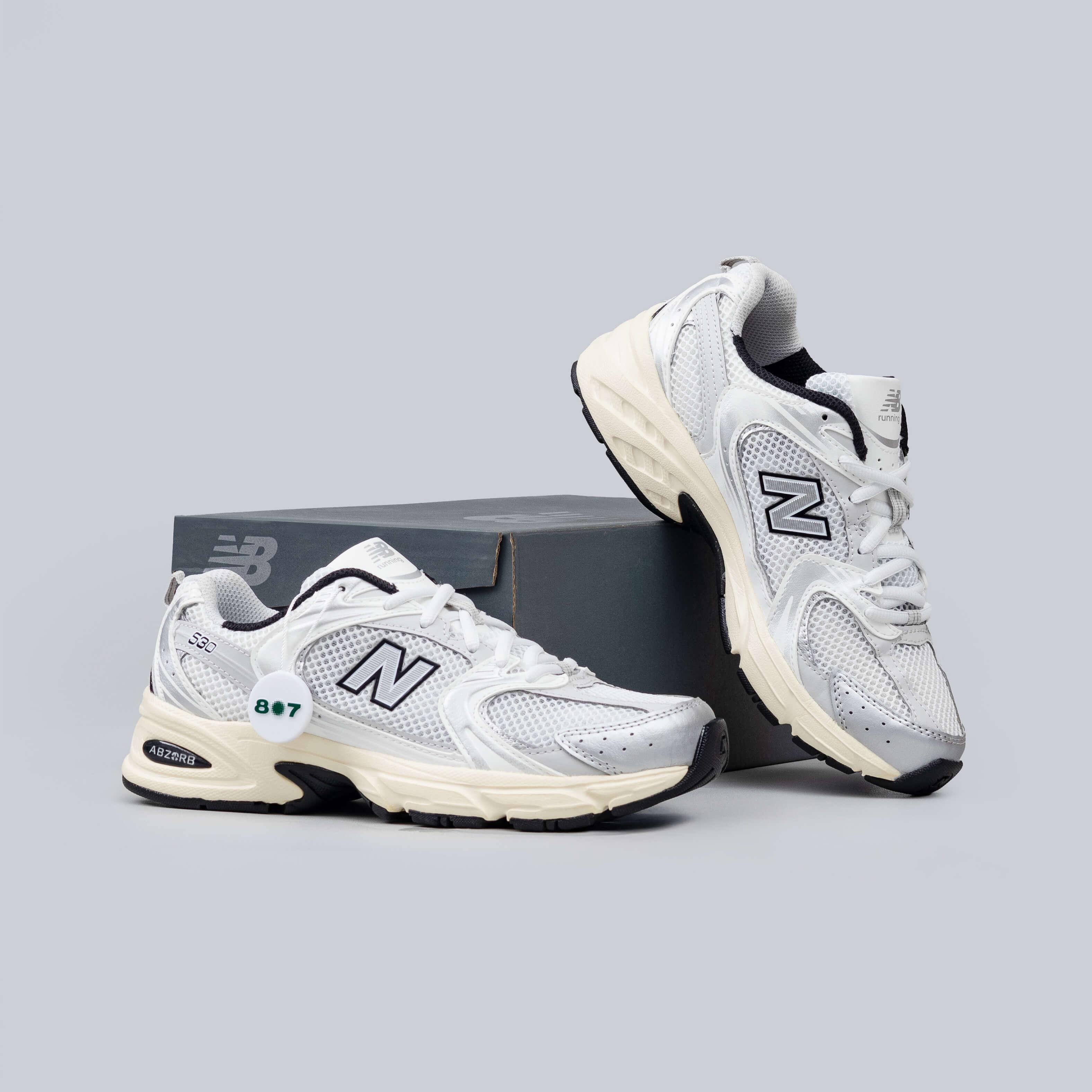 New Balance 530 Silver Cream