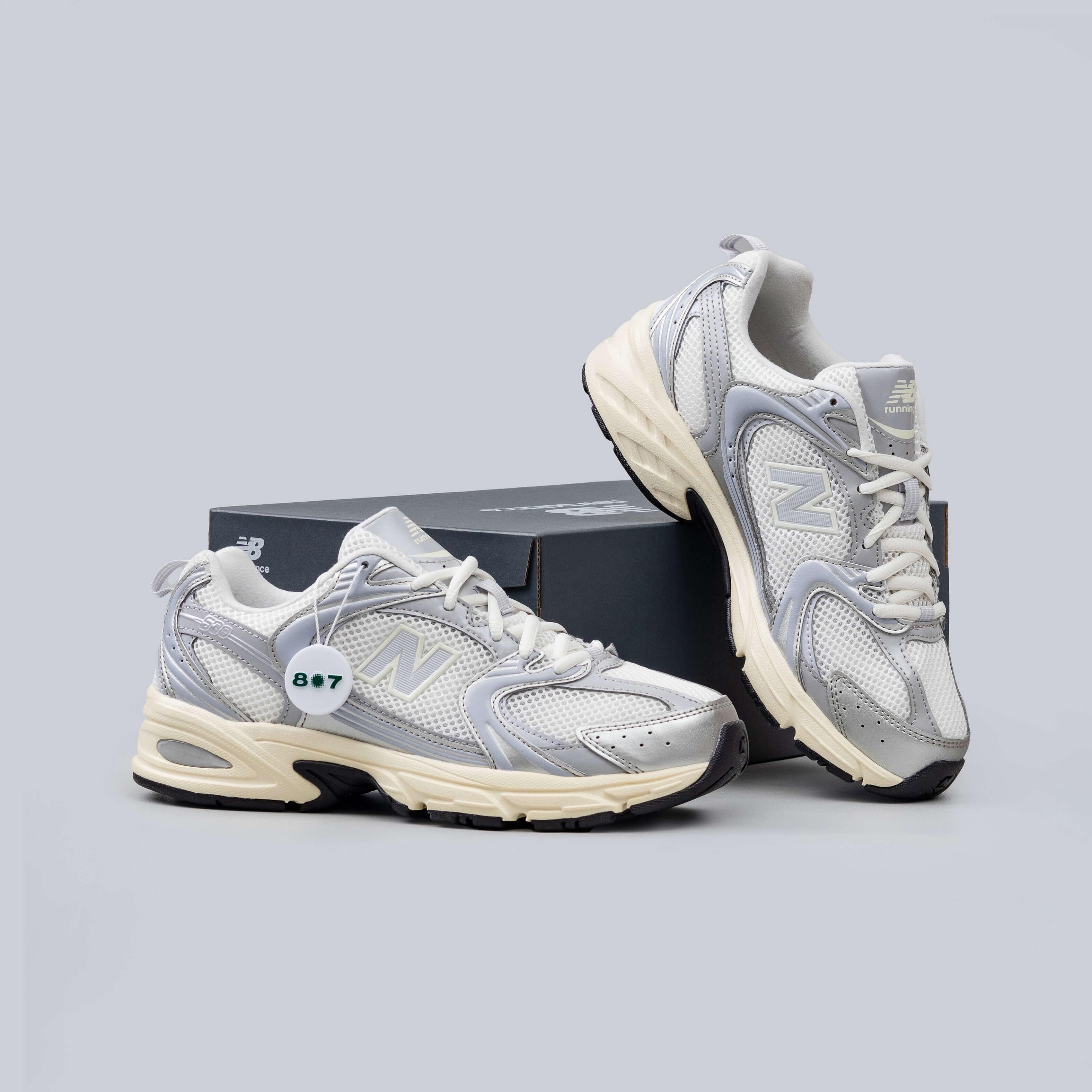 New Balance 530 Silver Metallic Reflection