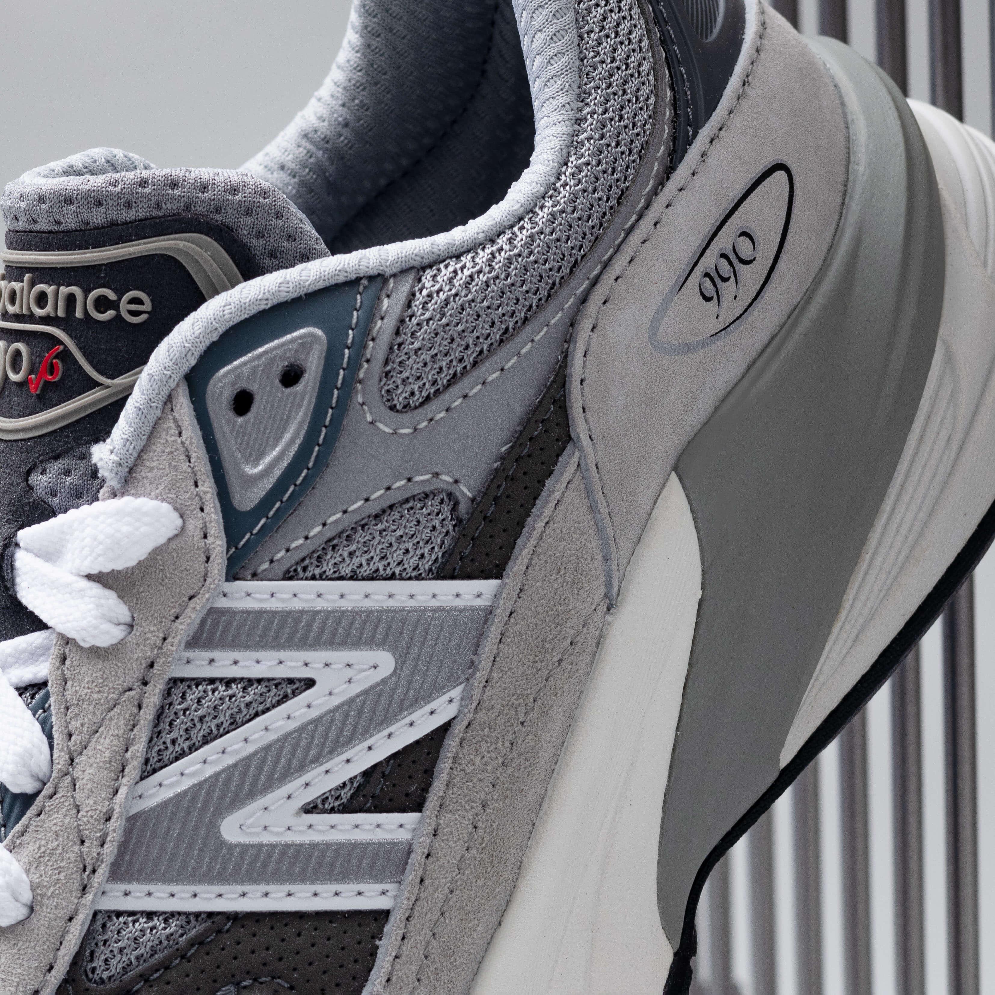 New Balance 990 V6 Grey GS Women