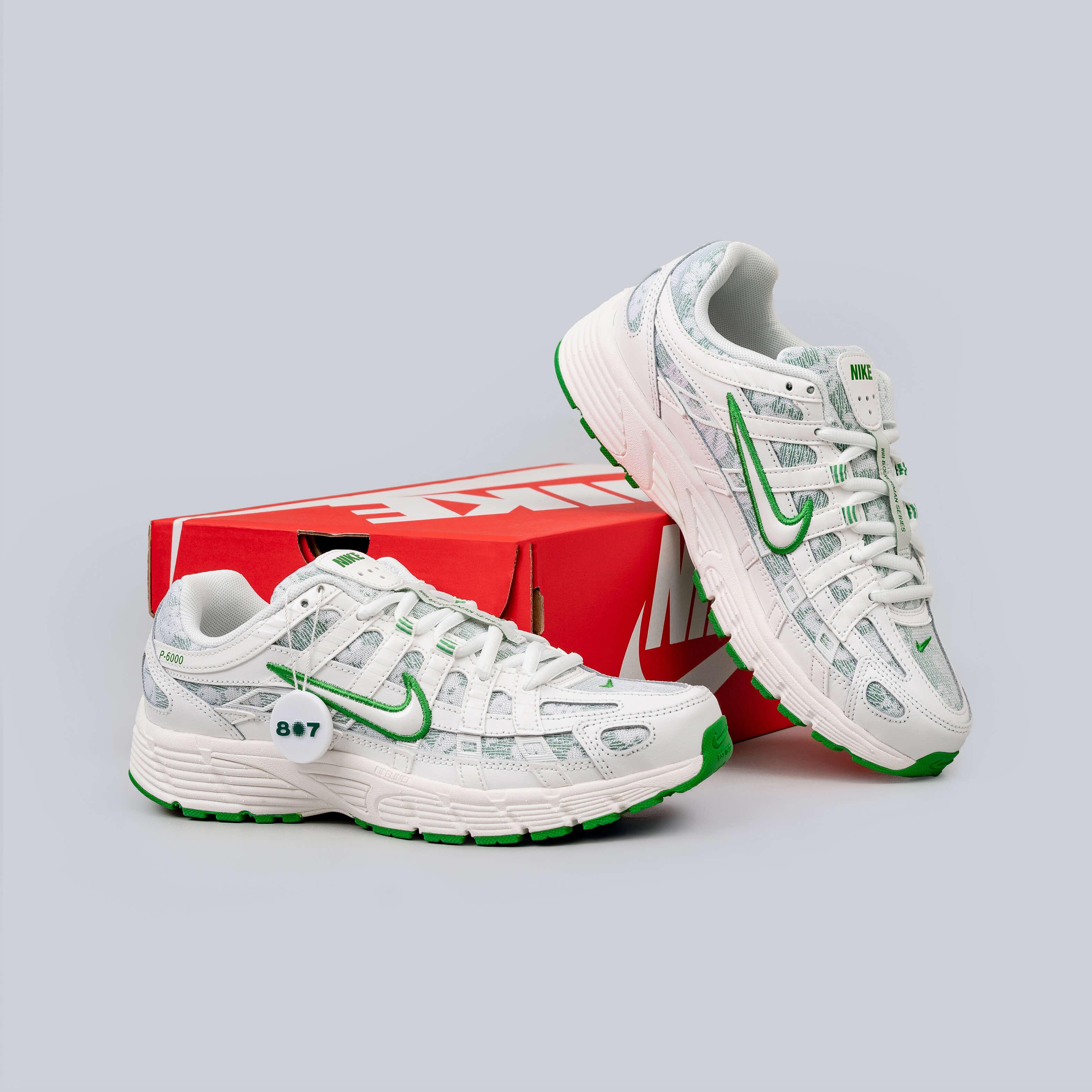 Nike P6000 Summit White Kelly Green