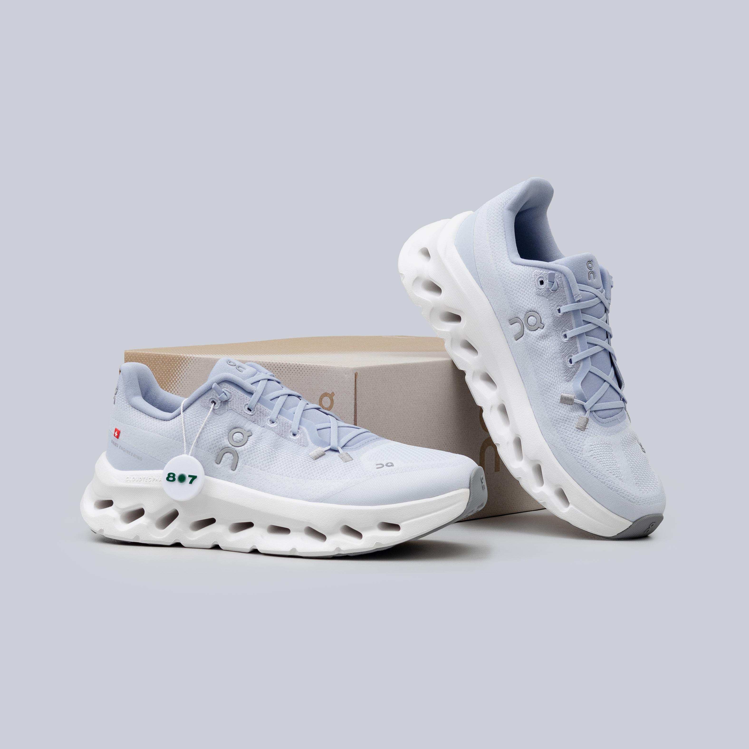 ON Cloudtilt Marsh Heather