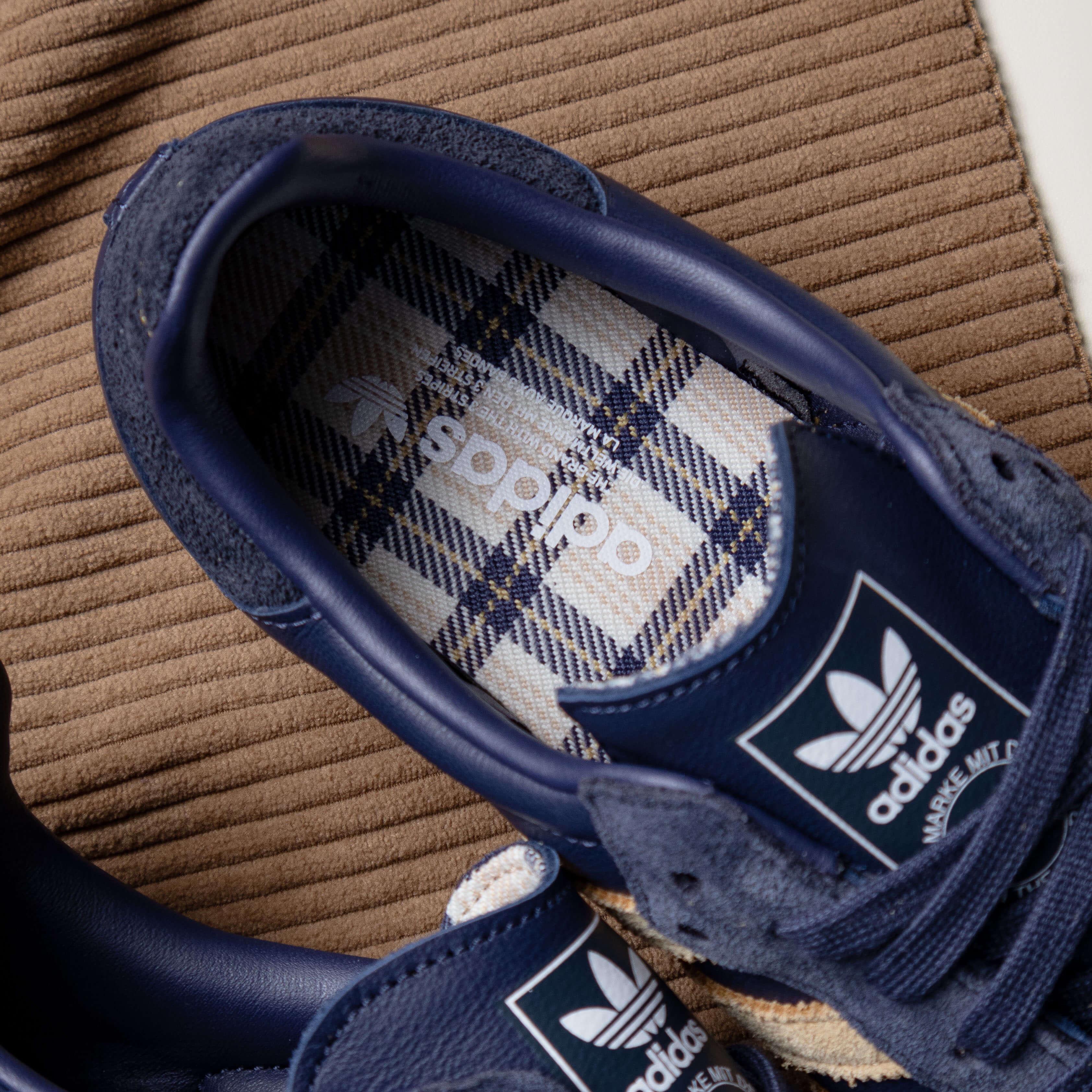 Adidas Samba OG Shadow Navy Golden Beige