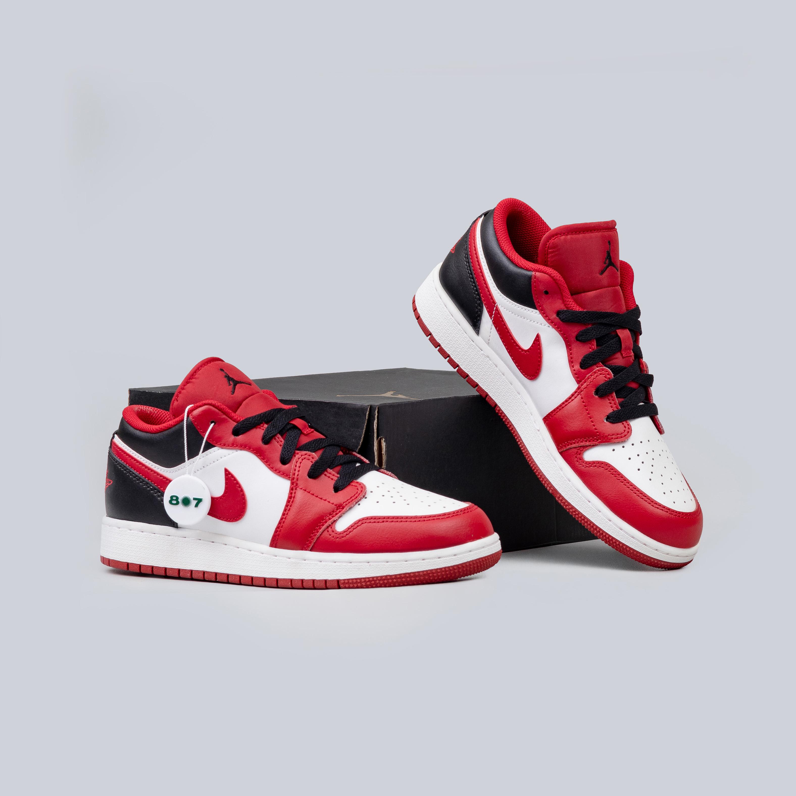 Air Jordan 1 Low Bulls GS Women