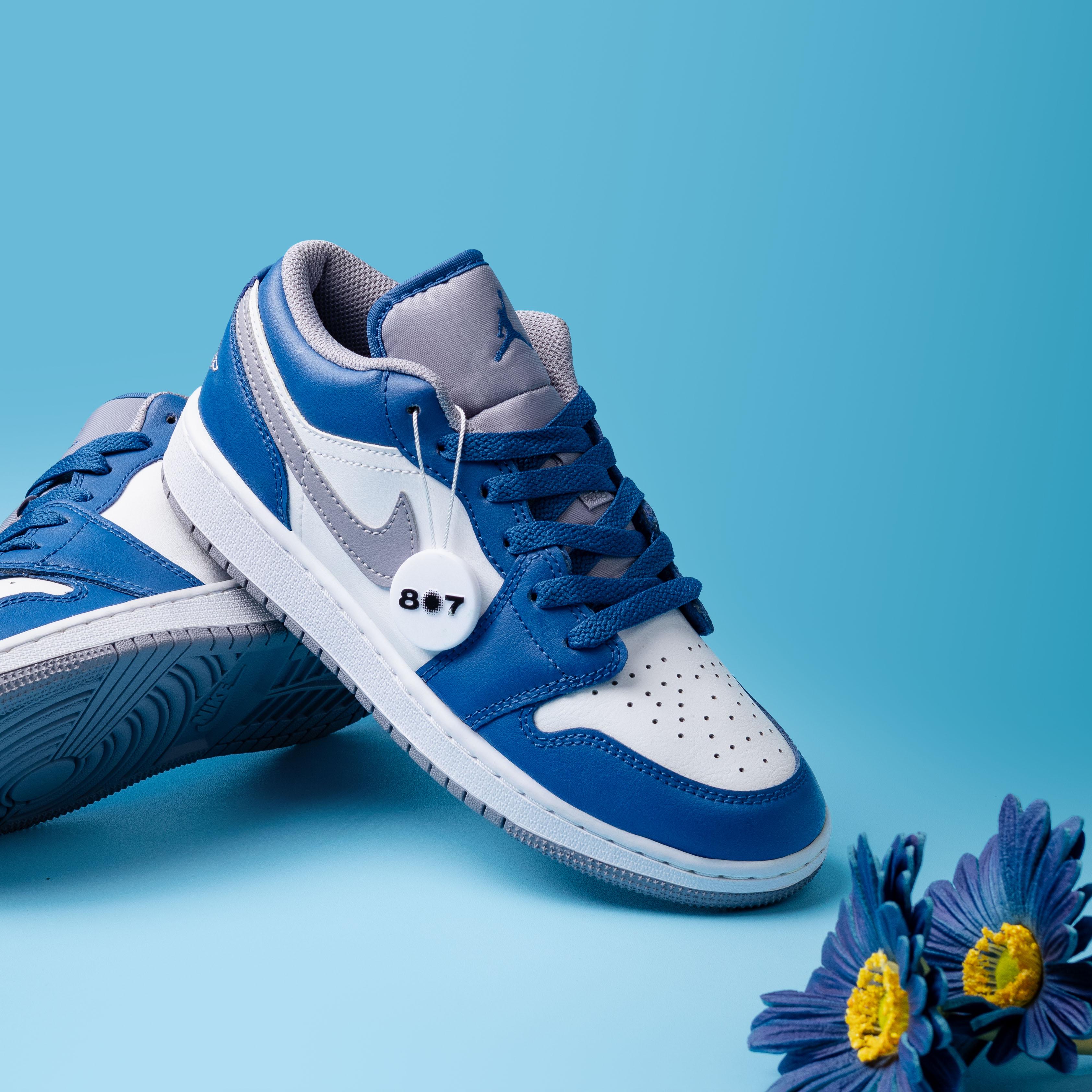 Air Jordan 1 Low True Blue Cement GS Women