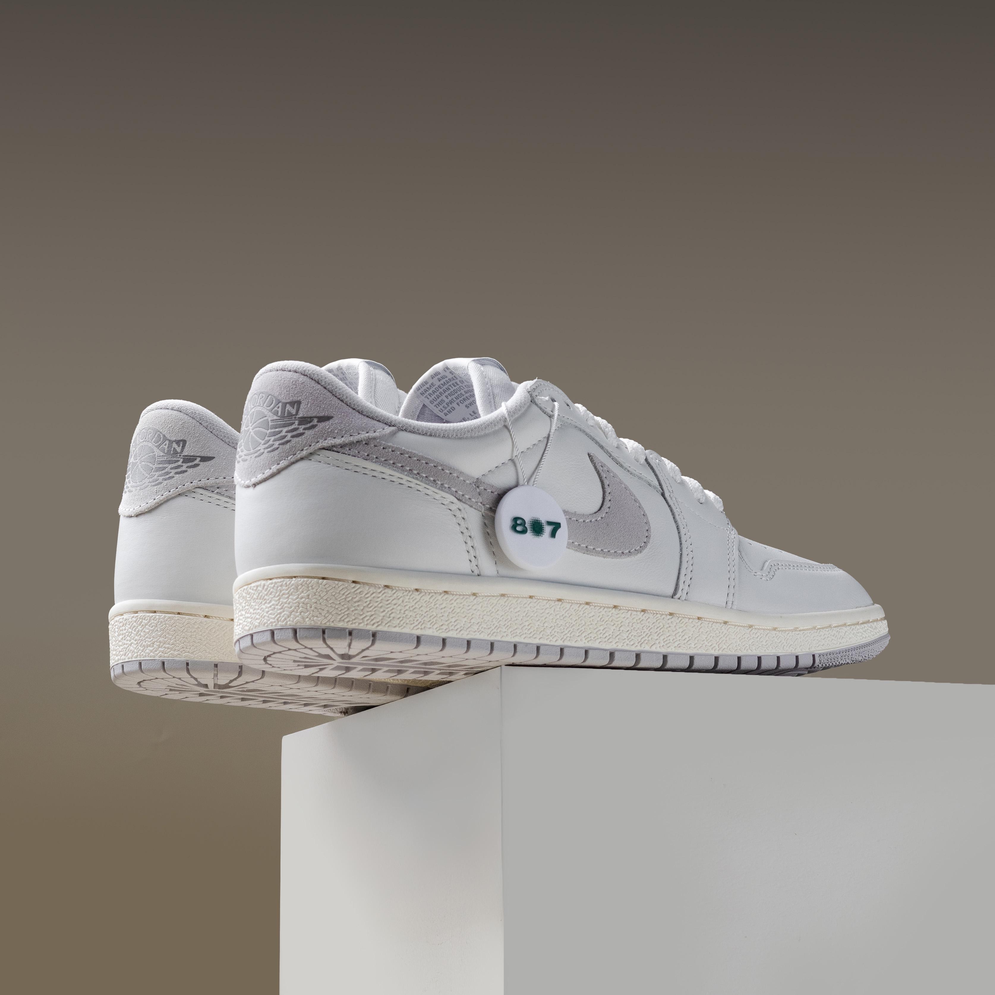 Air Jordan 1 Retro Low 85 Neutral Grey