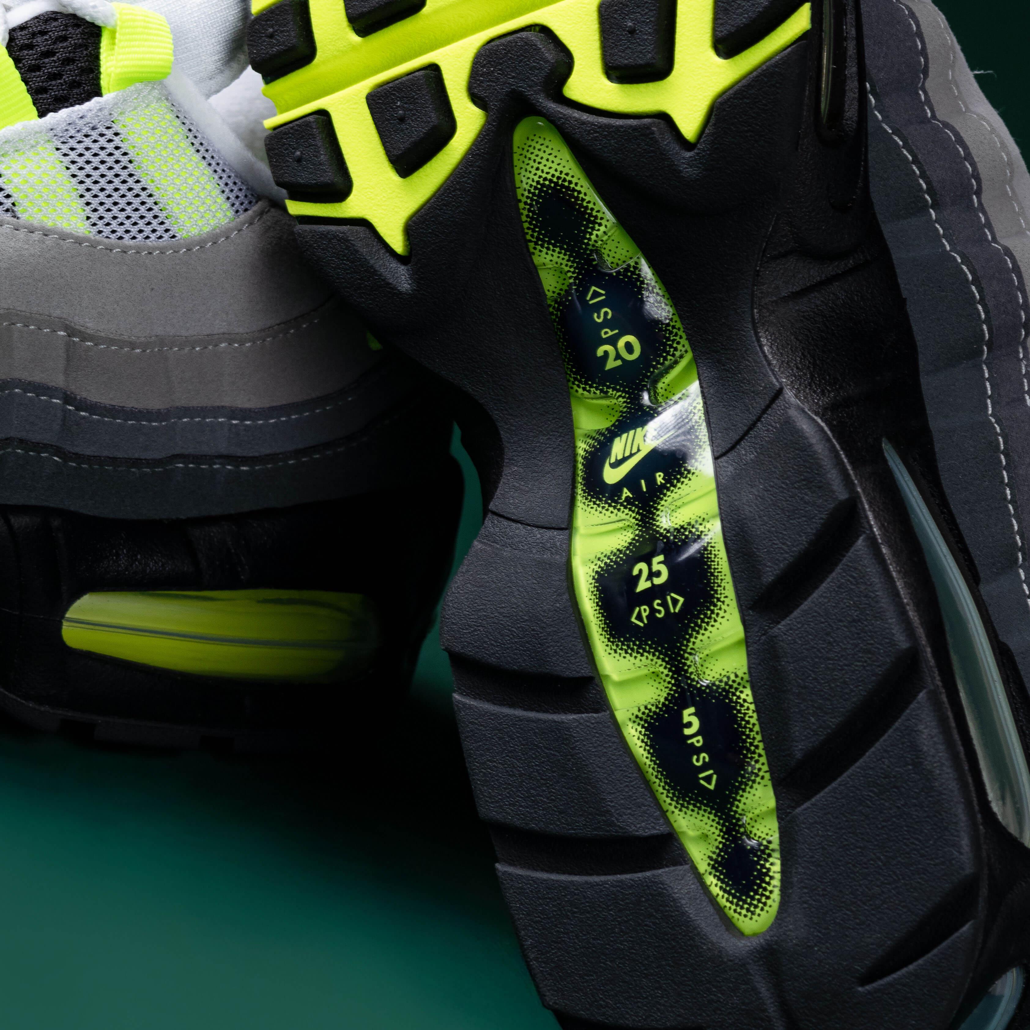 Air Max 95 OG Big Bubble Neon