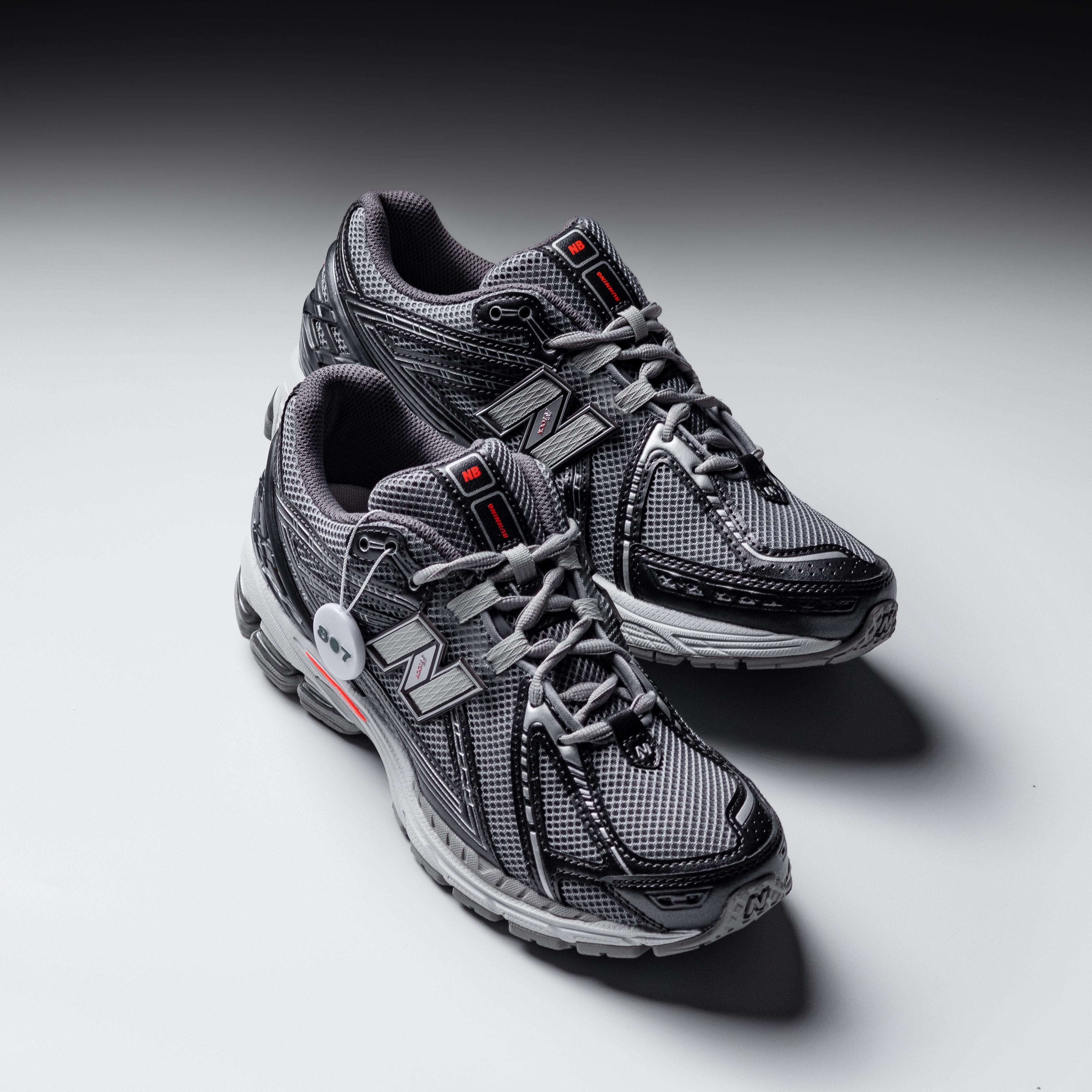 New Balance 1906R Black Metallic Urgent Red Slate