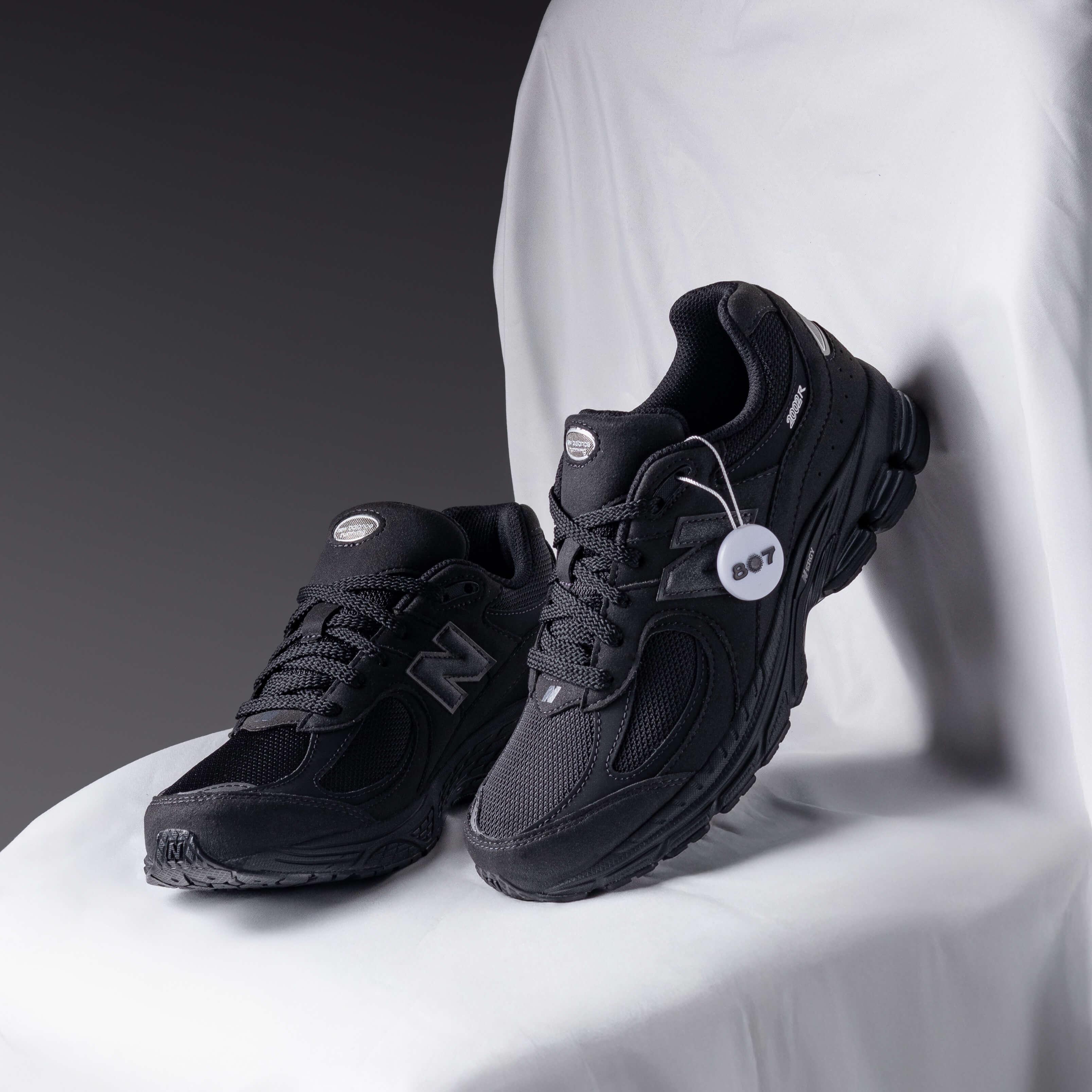 New Balance 2002R All Black