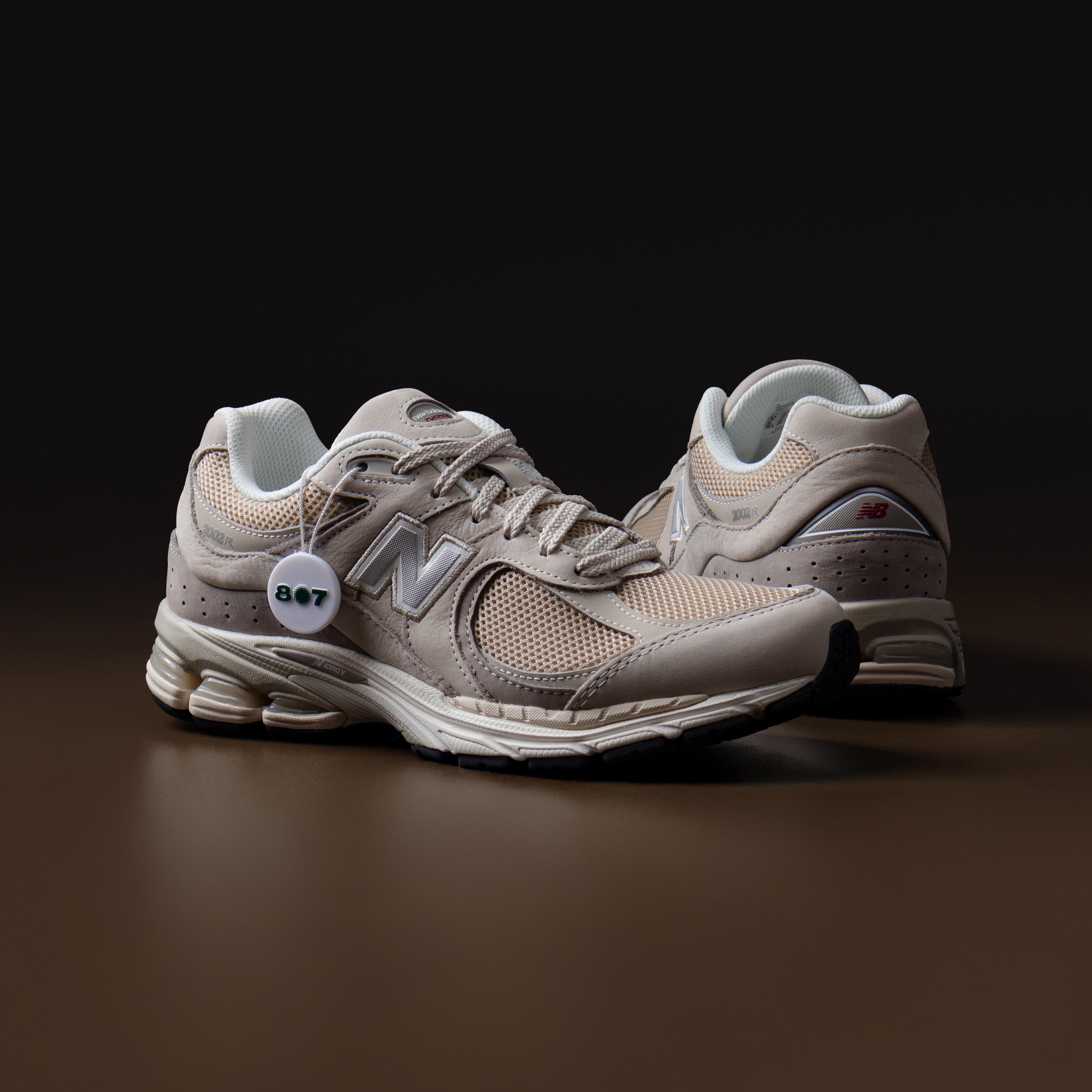 New Balance 2002R Beige Timberwolf