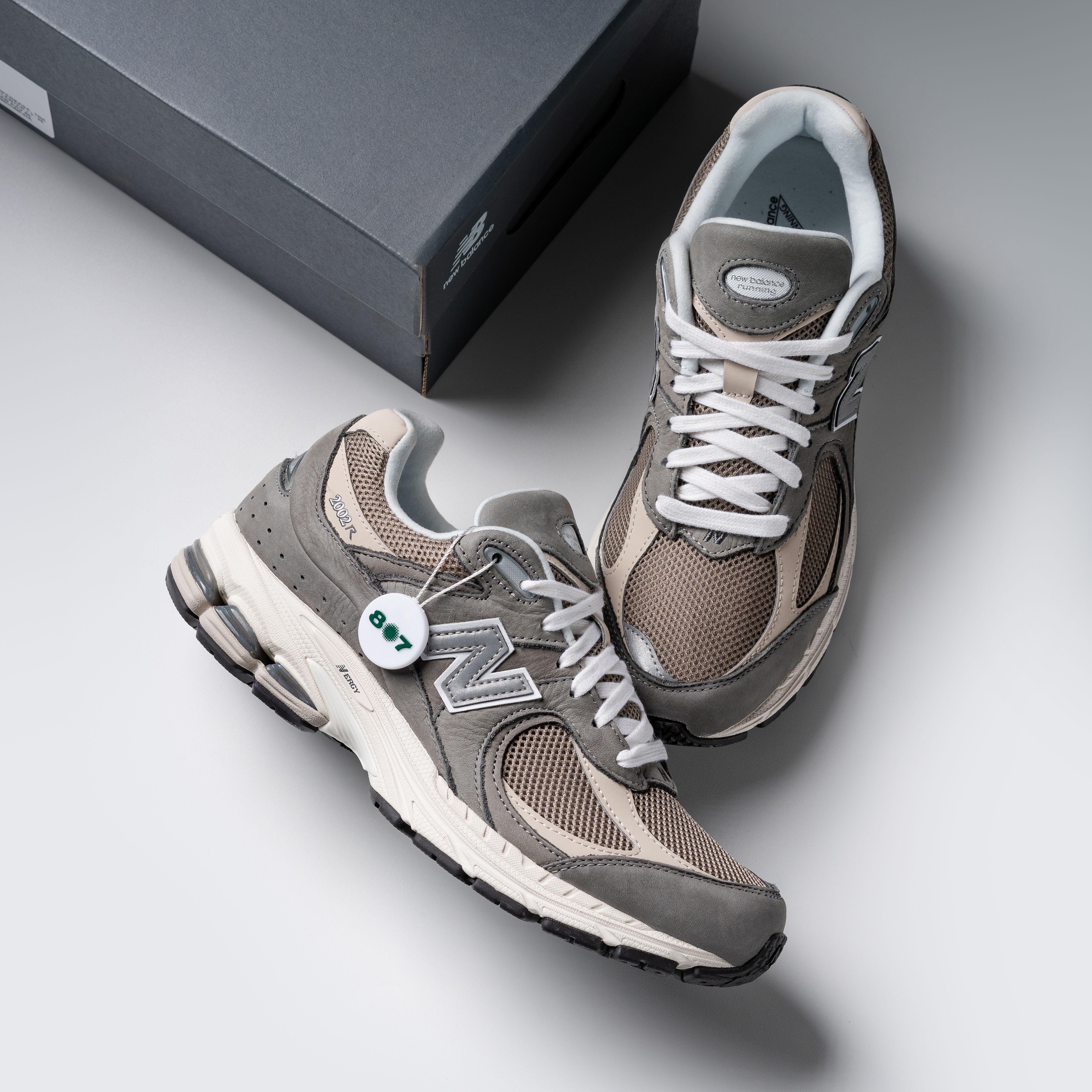 New Balance 2002R Grey Brown 
