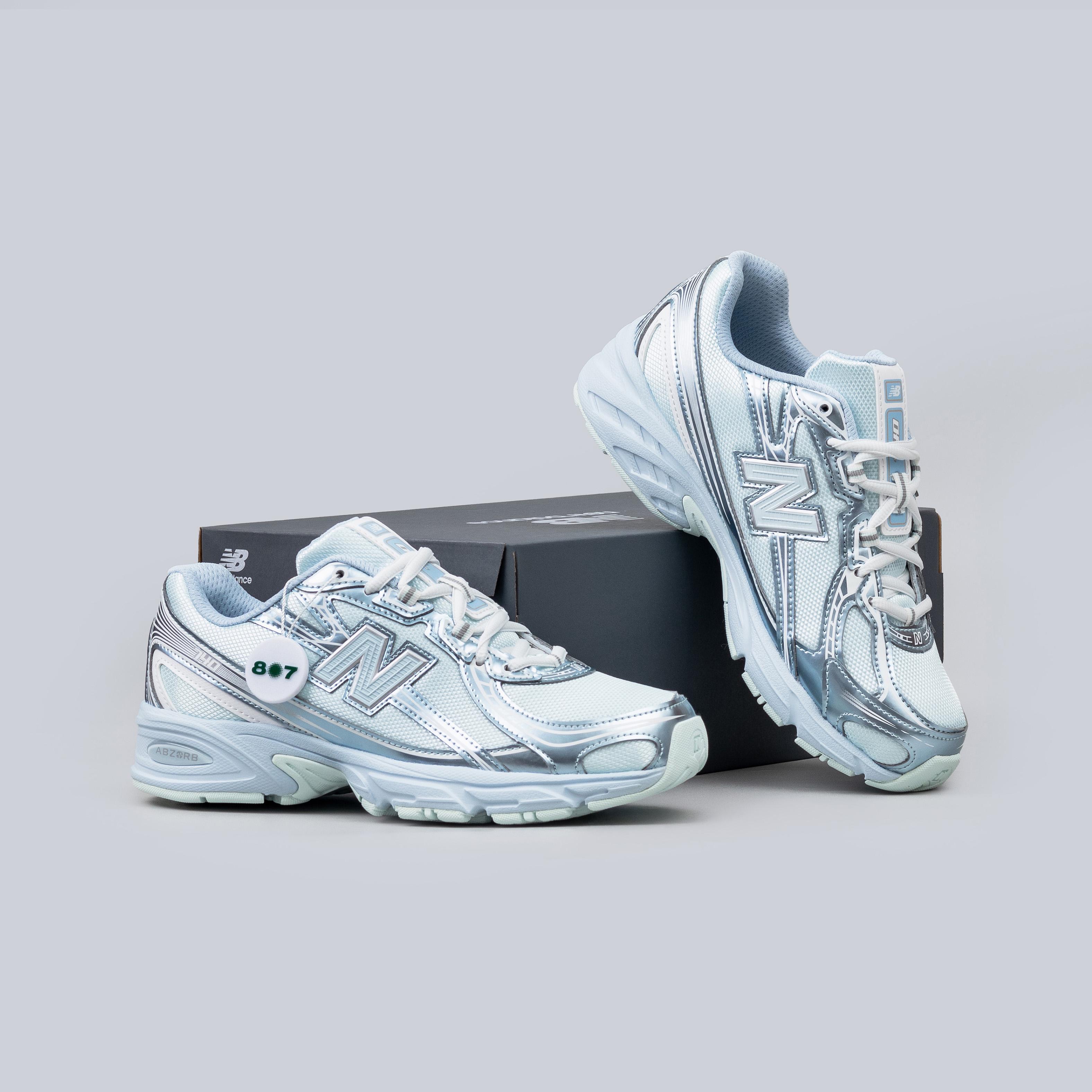 New Balance 740 Lace Big Kid Glint Blue GS Women