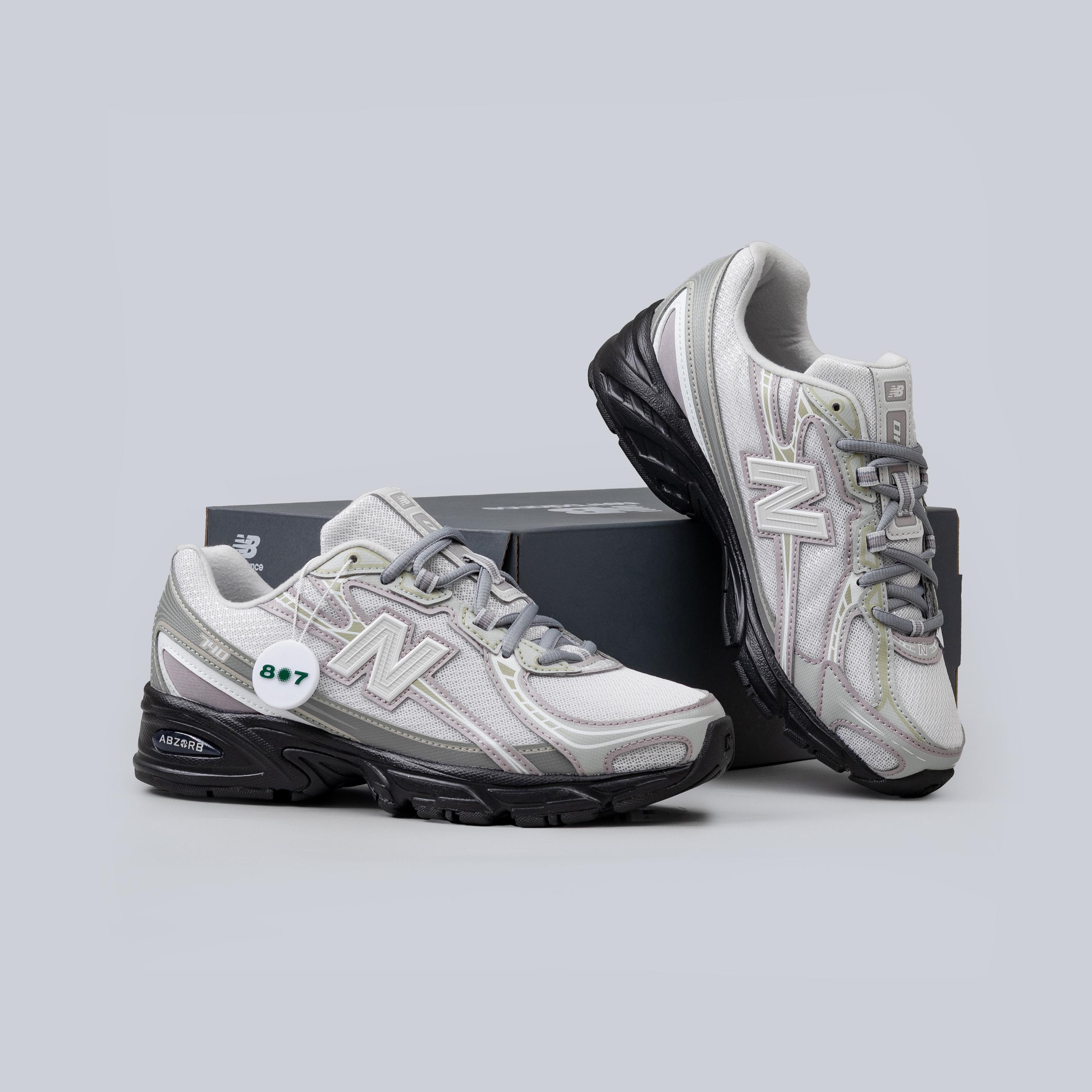 New Balance 740 Truffle Salt GS Women
