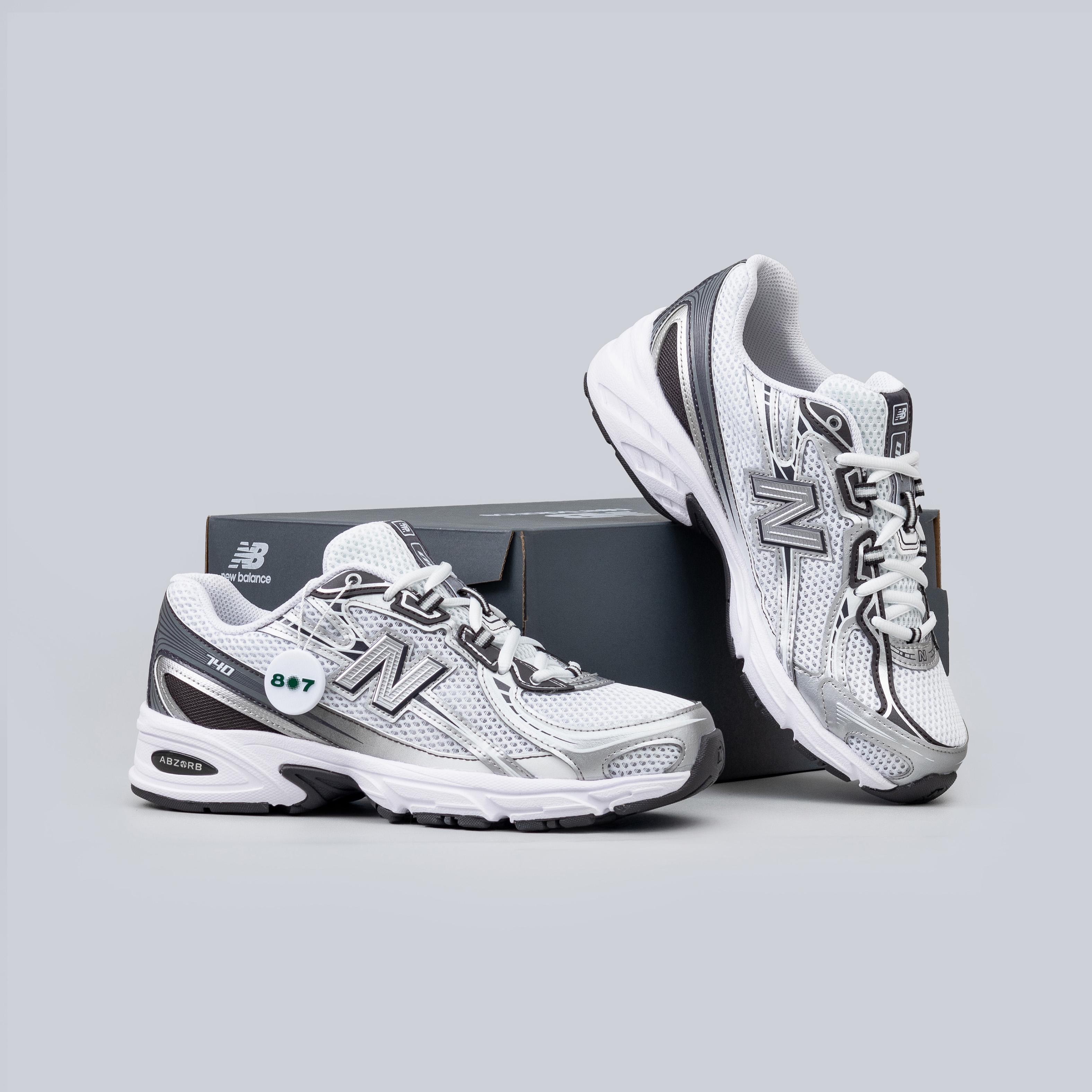 New Balance 740 White Metallic Silver Black