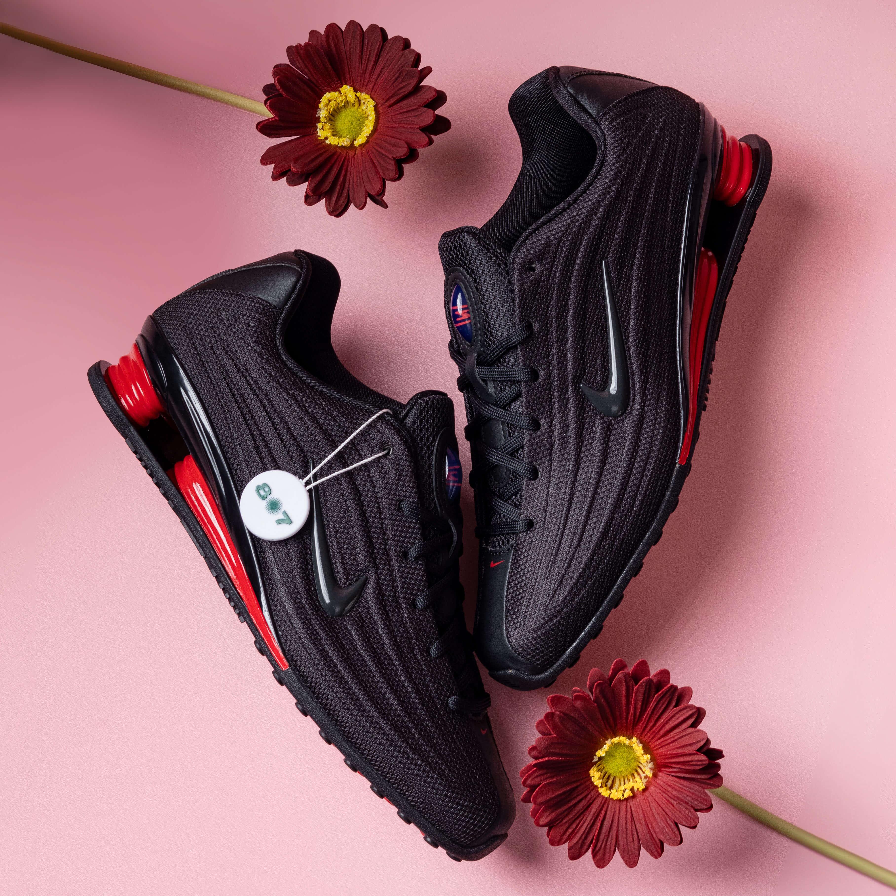 Nike Shox Z Bred Black Red