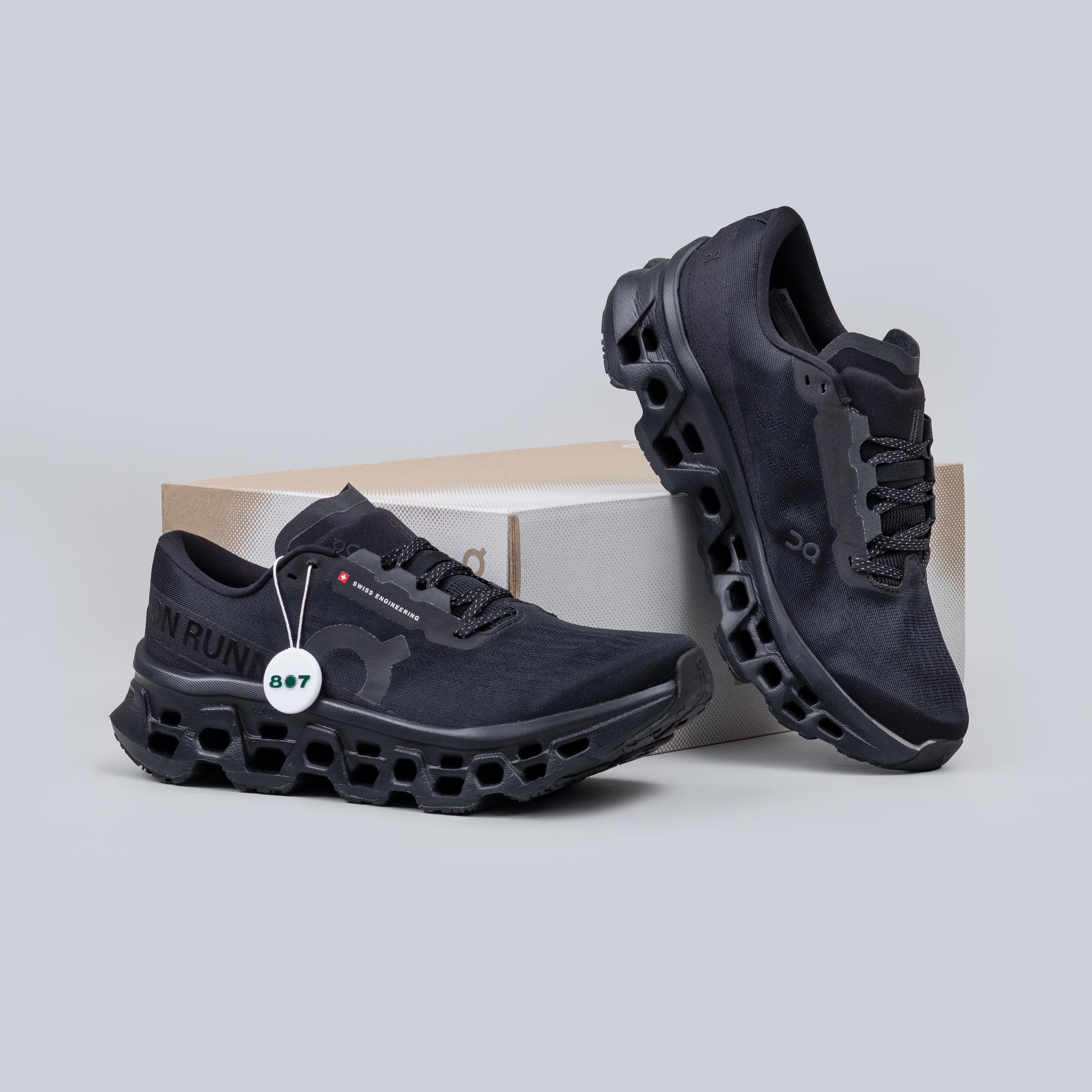 ON Cloudmonster 3 Triple Black