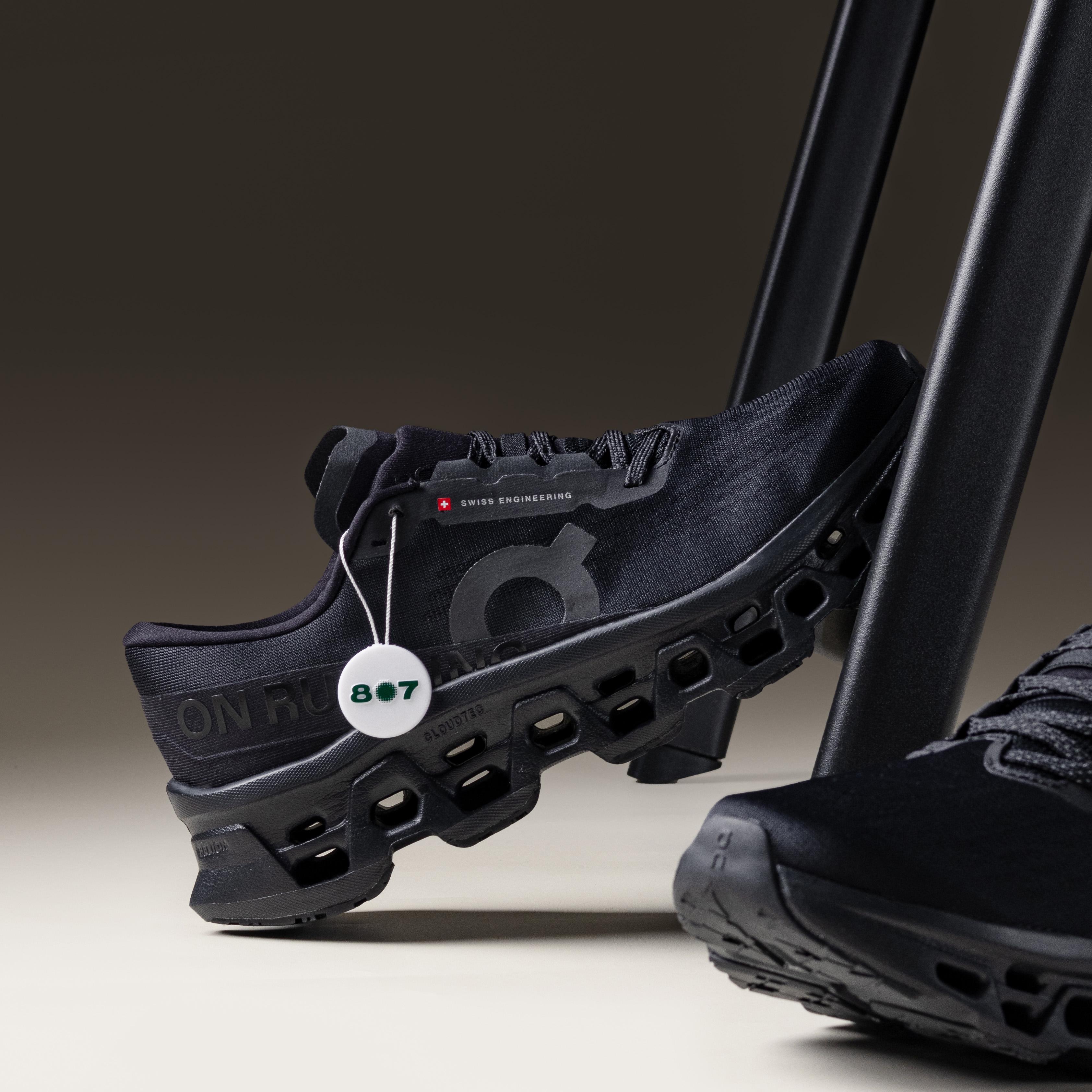 ON Cloudmonster 3 Triple Black