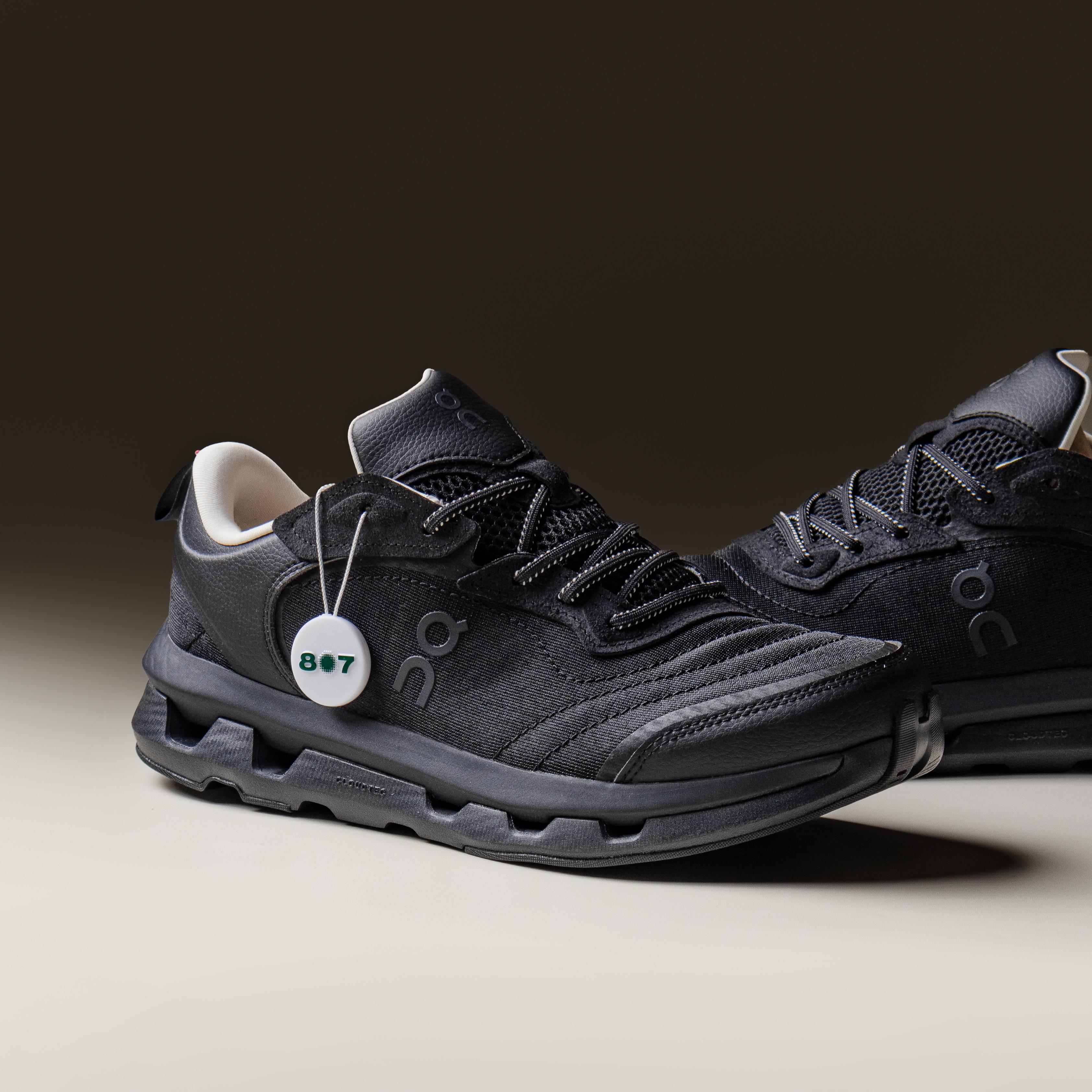 ON Cloudzone Moon Zendaya Black Dew