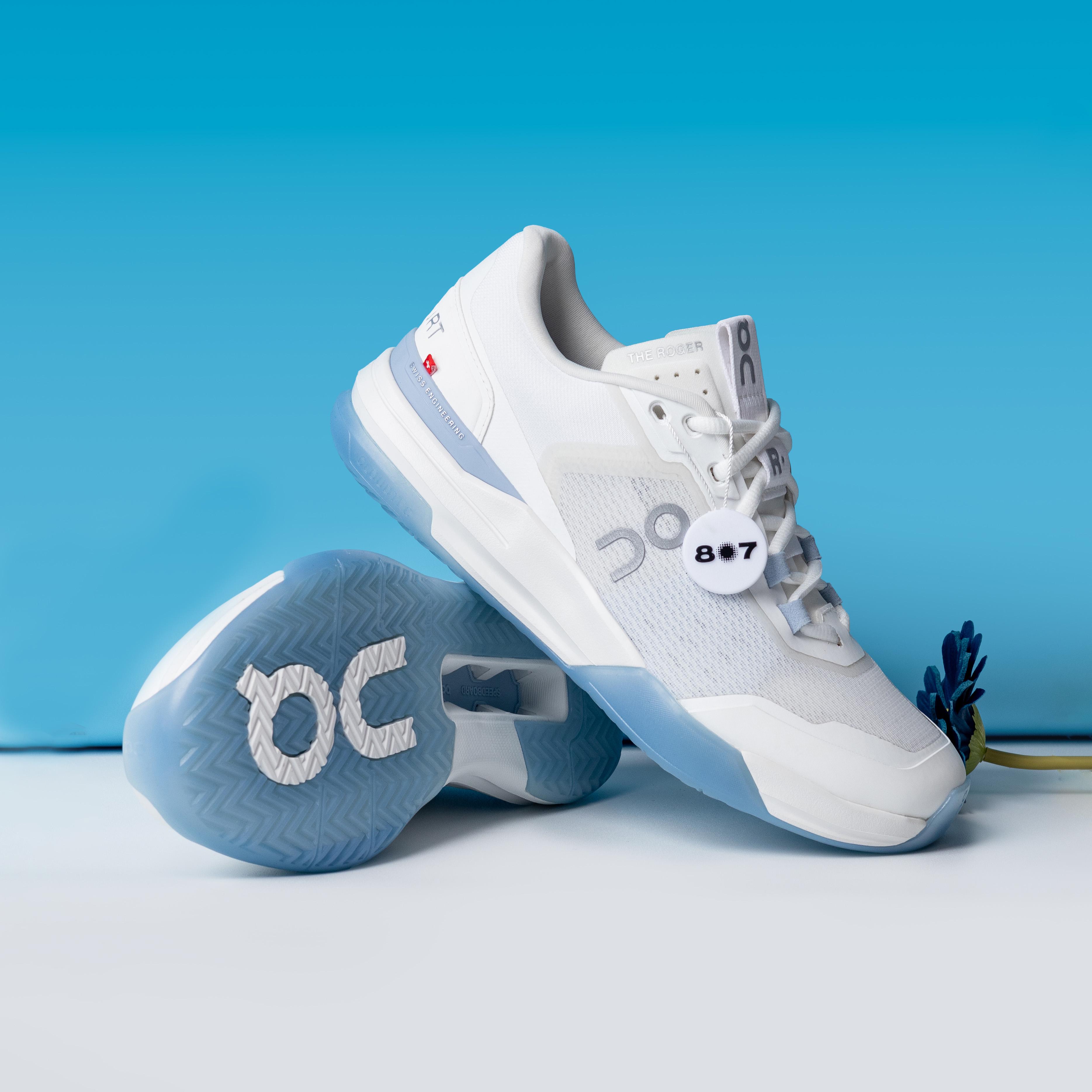 ON The Roger Advantage Pro White Chambray