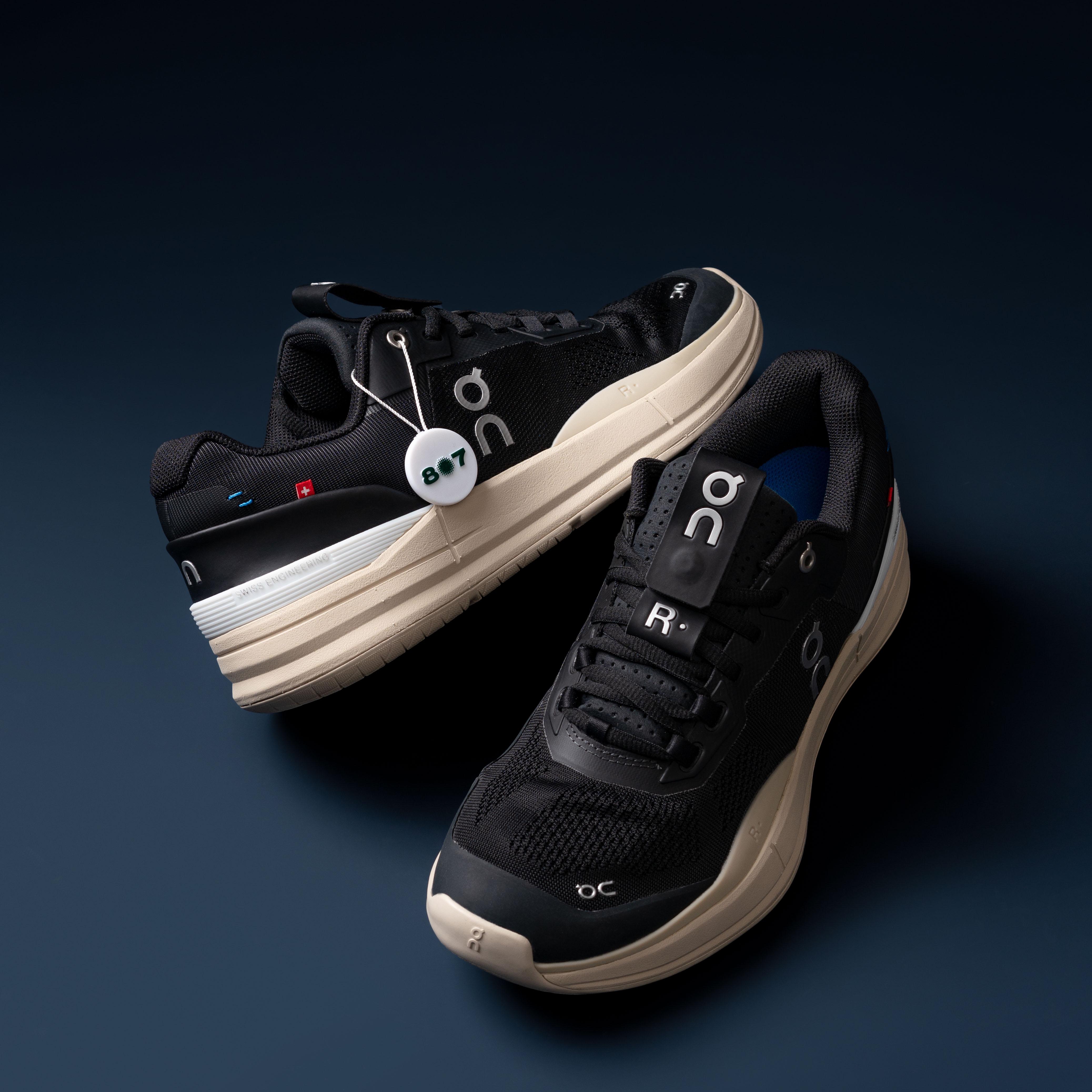 ON The Roger Pro Black Sand